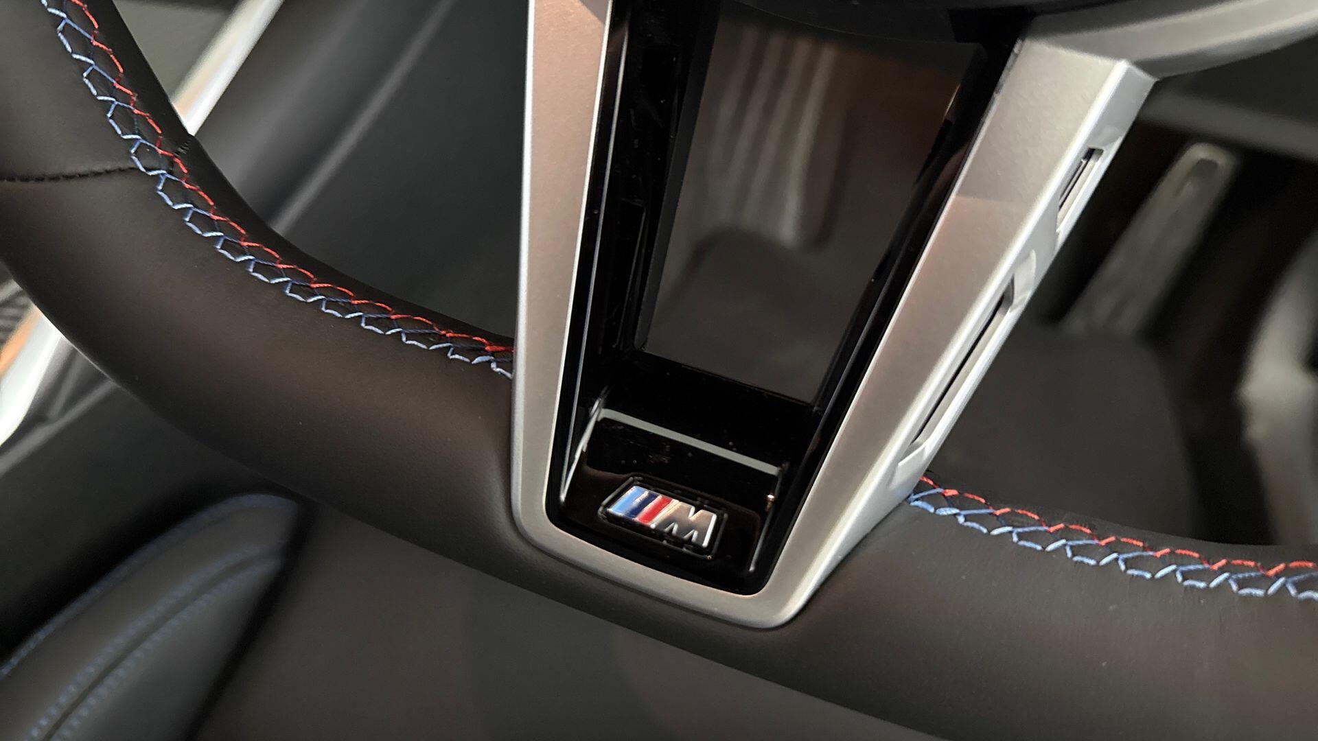 BMW 3 Series view 21