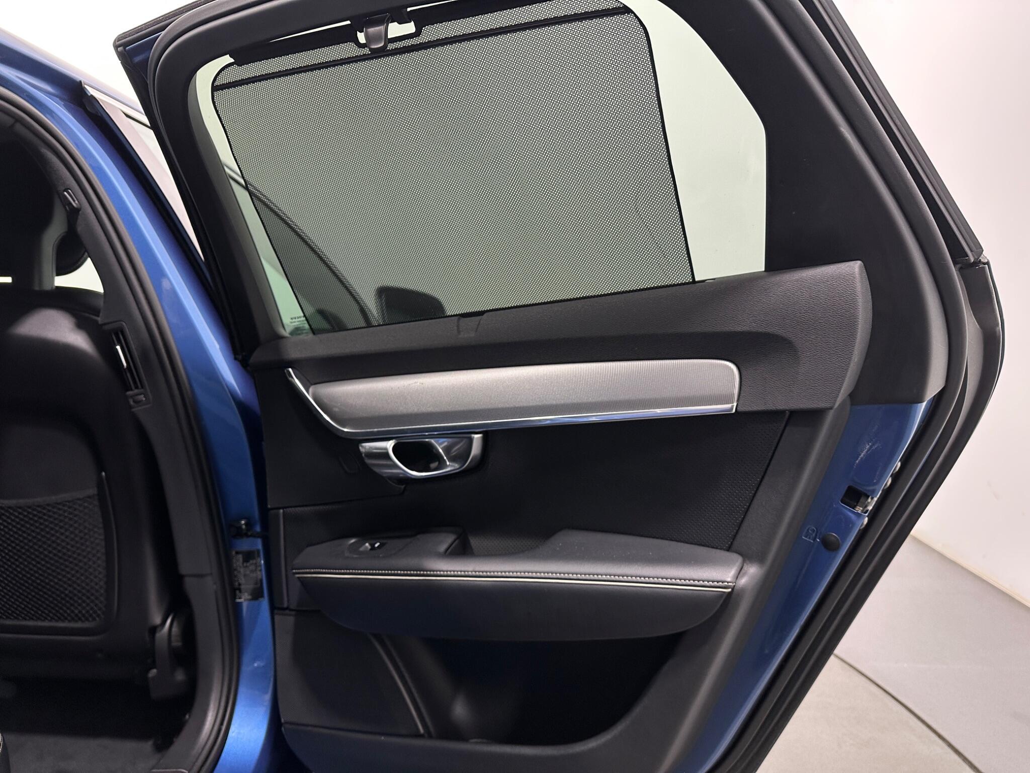 Volvo S90 view 41