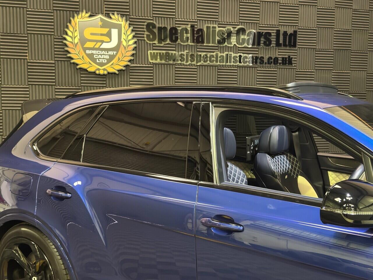 Bentley Bentayga view 37