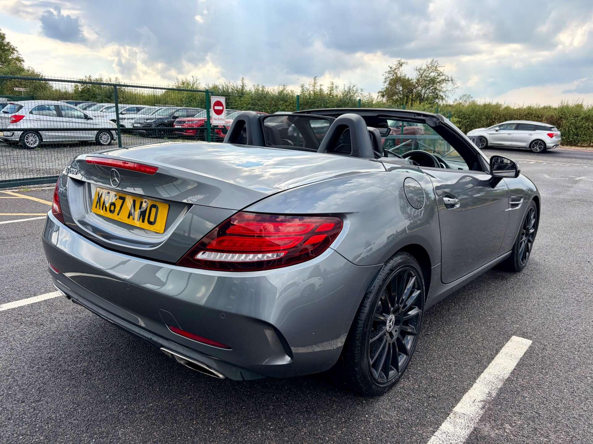 Mercedes-Benz SLC view 8