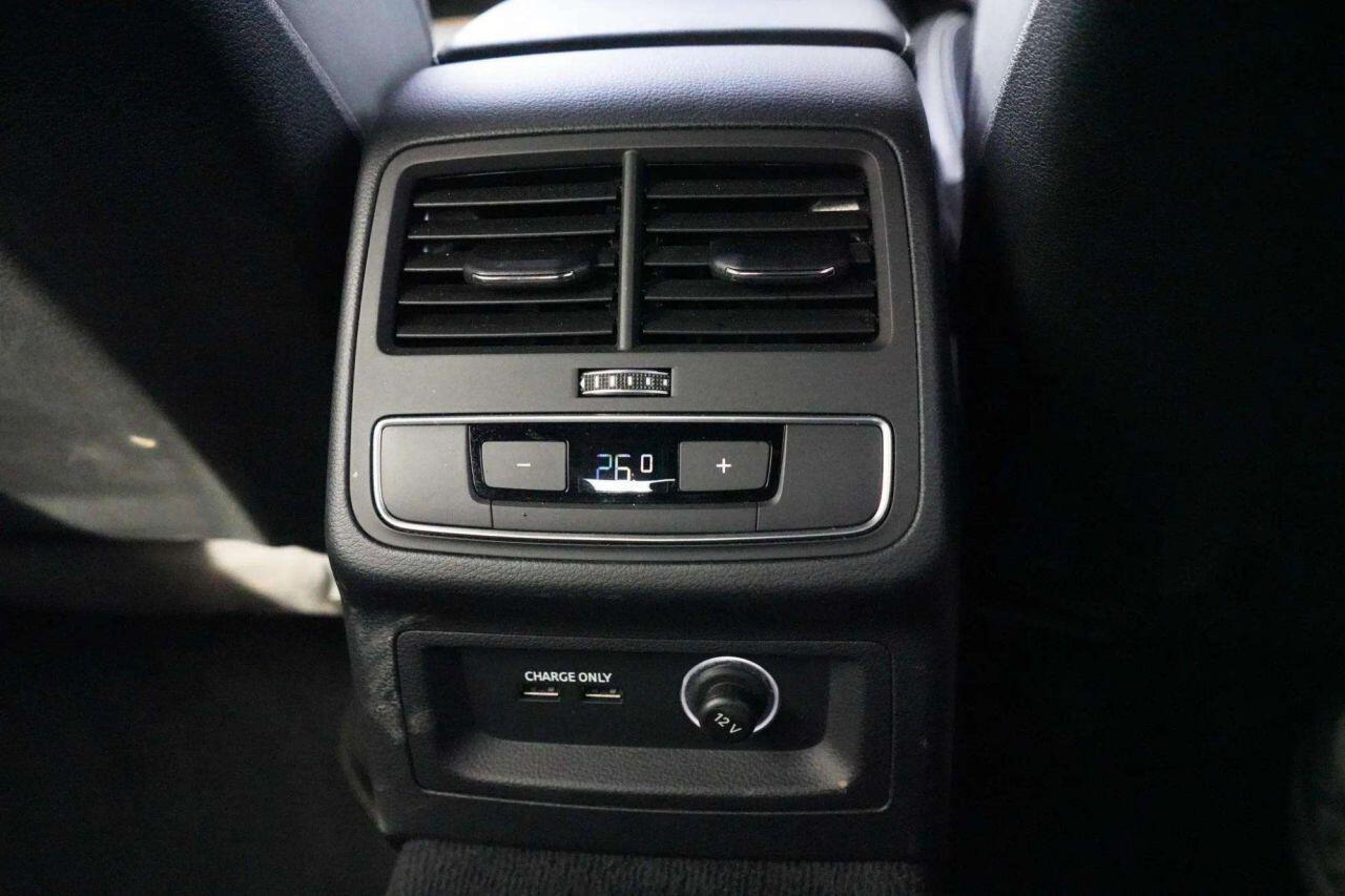 Audi A5 view 35