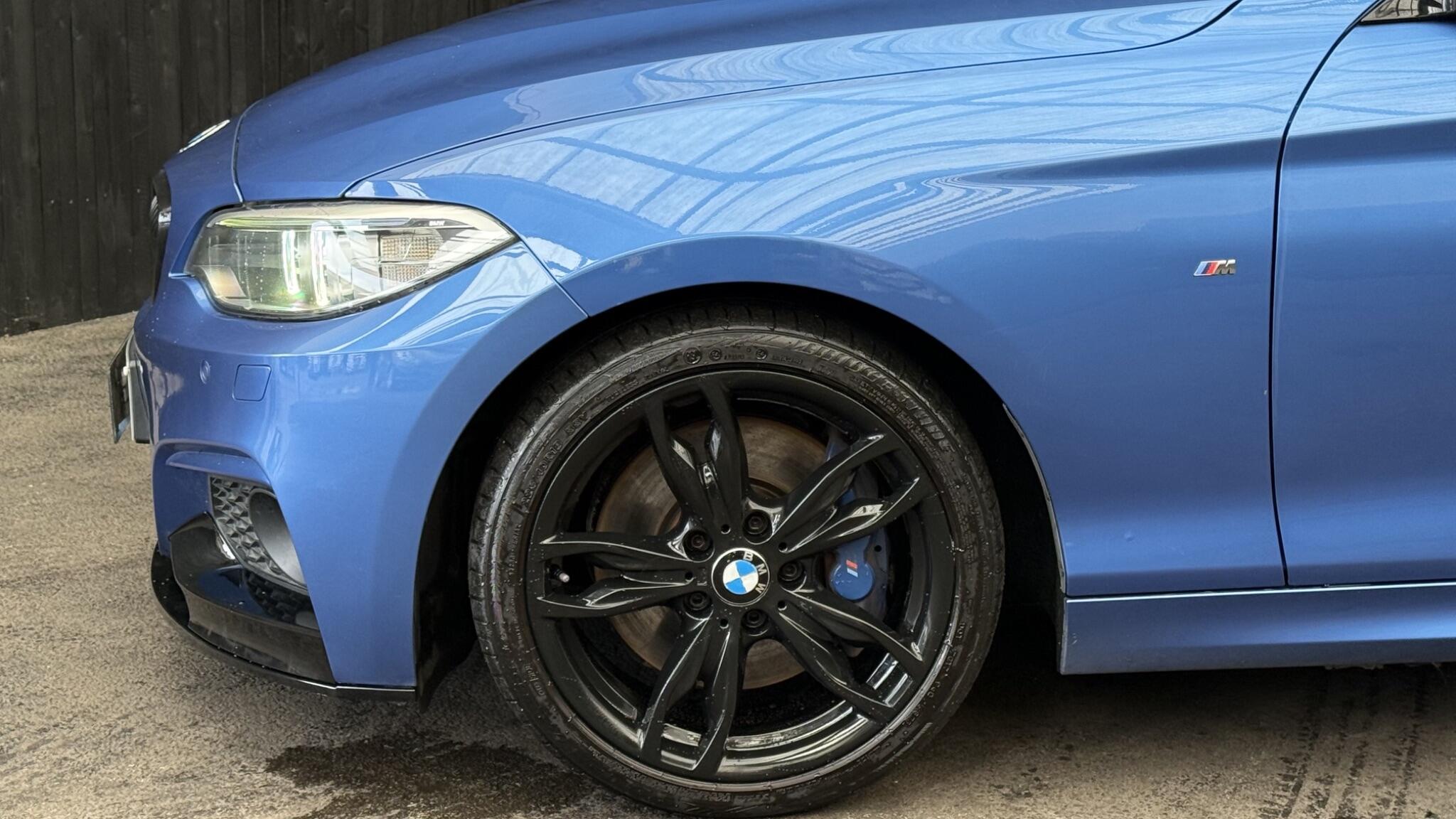 BMW 2 Series view 10