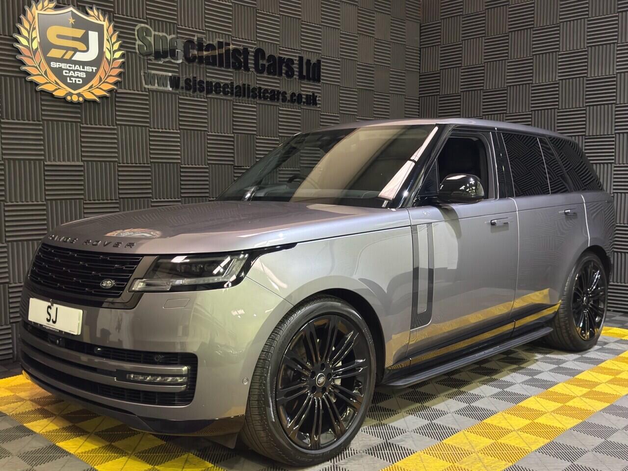 Land Rover Range Rover view 18