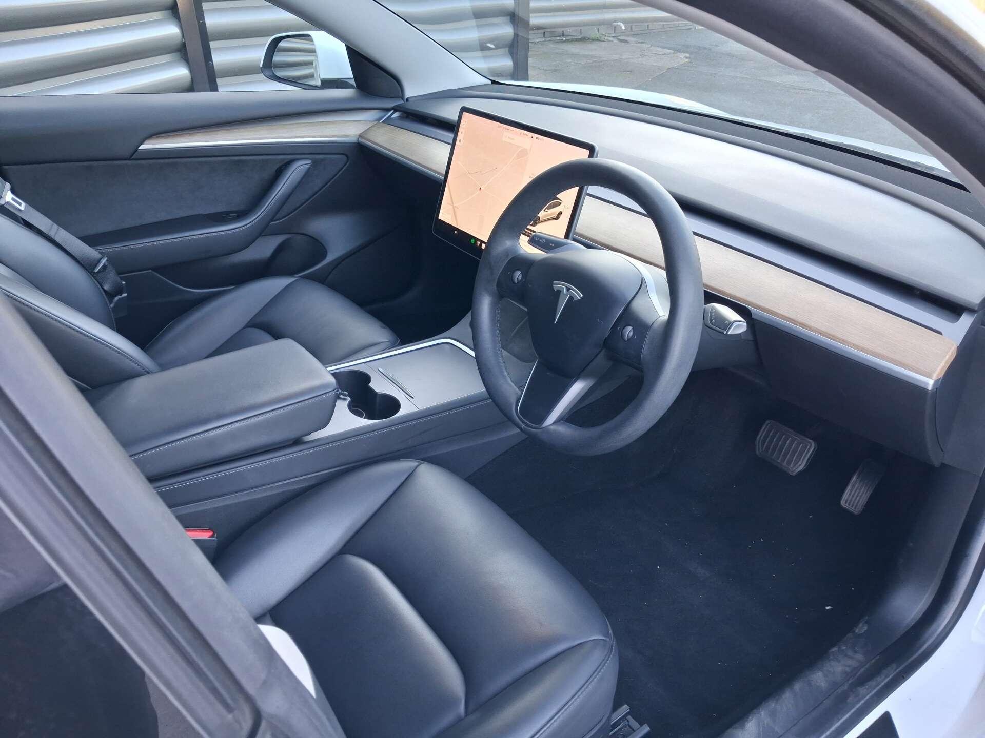 Tesla Model 3 view 25