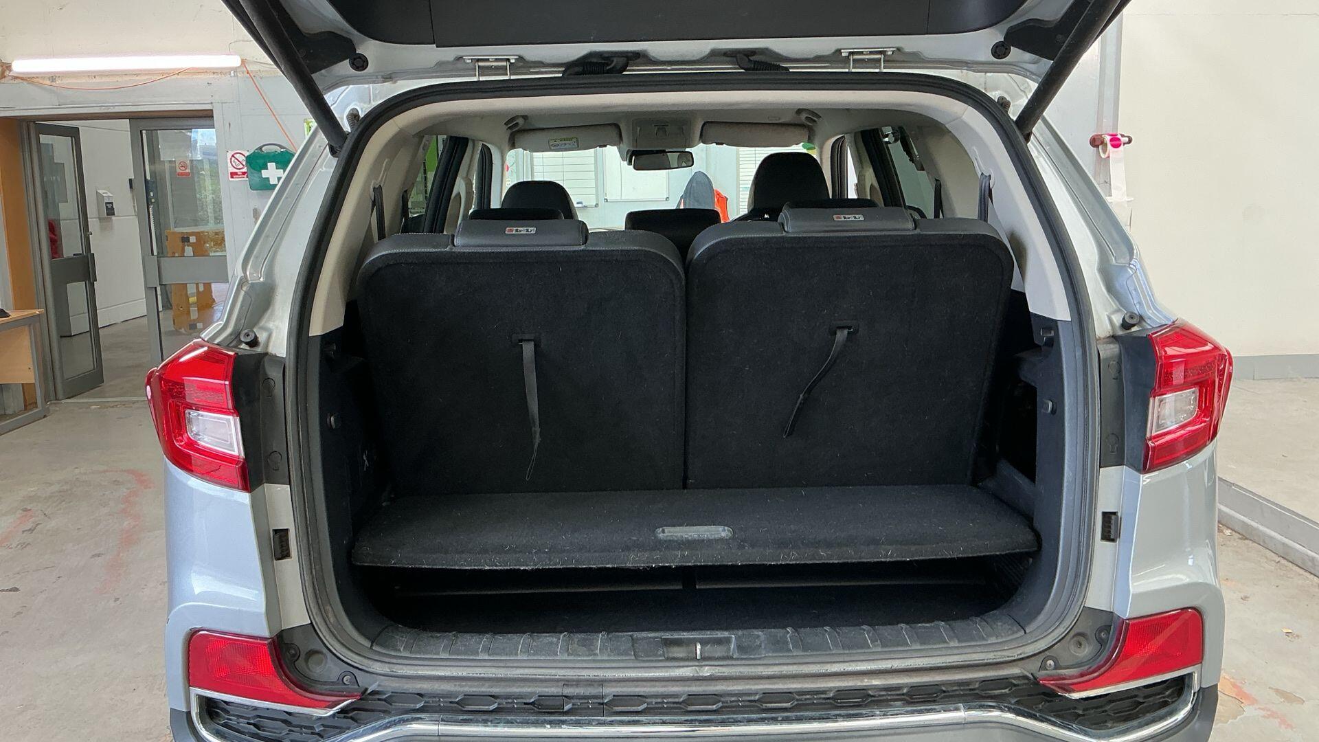KGM Rexton view 9