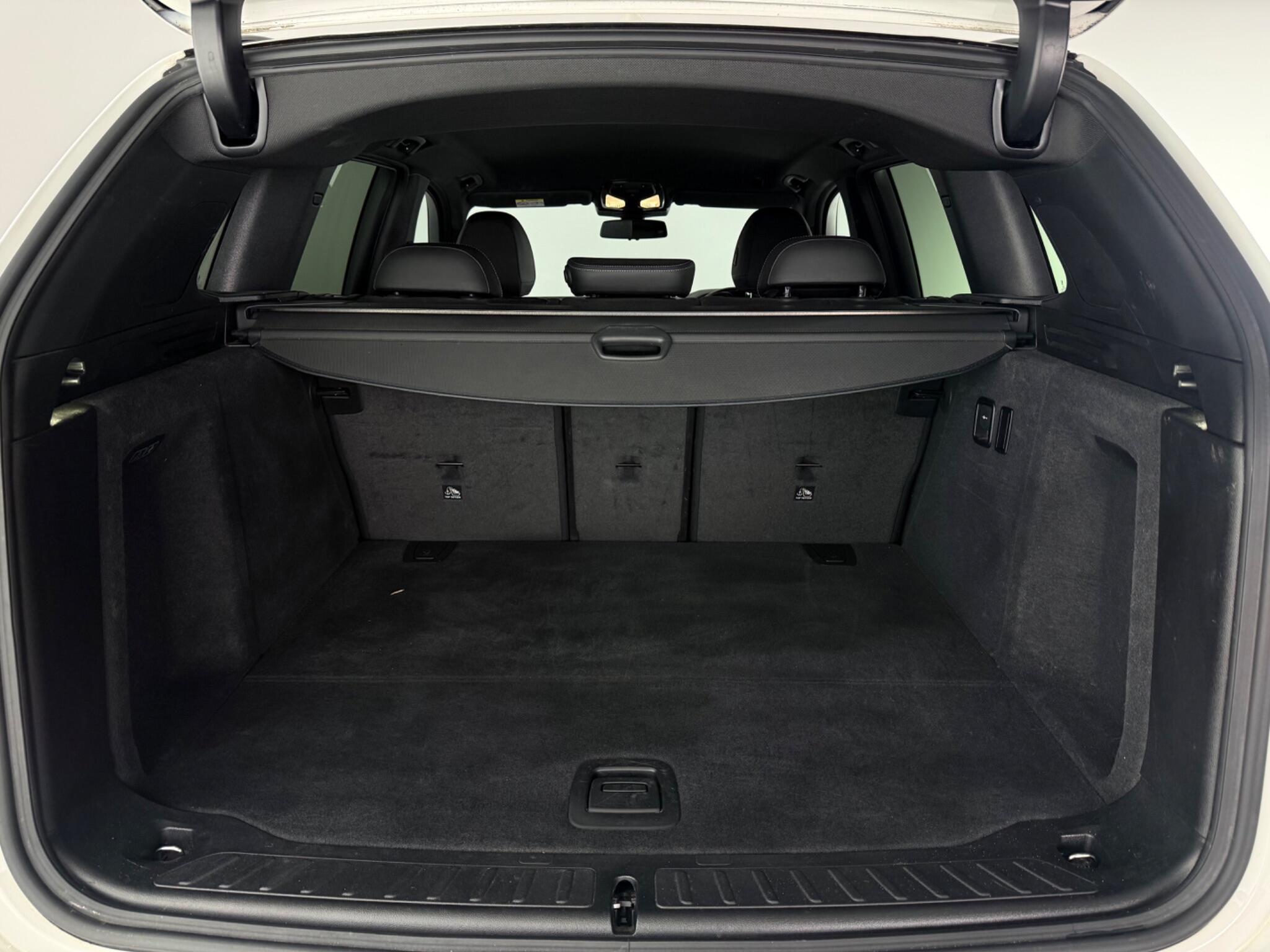 BMW X3 view 10