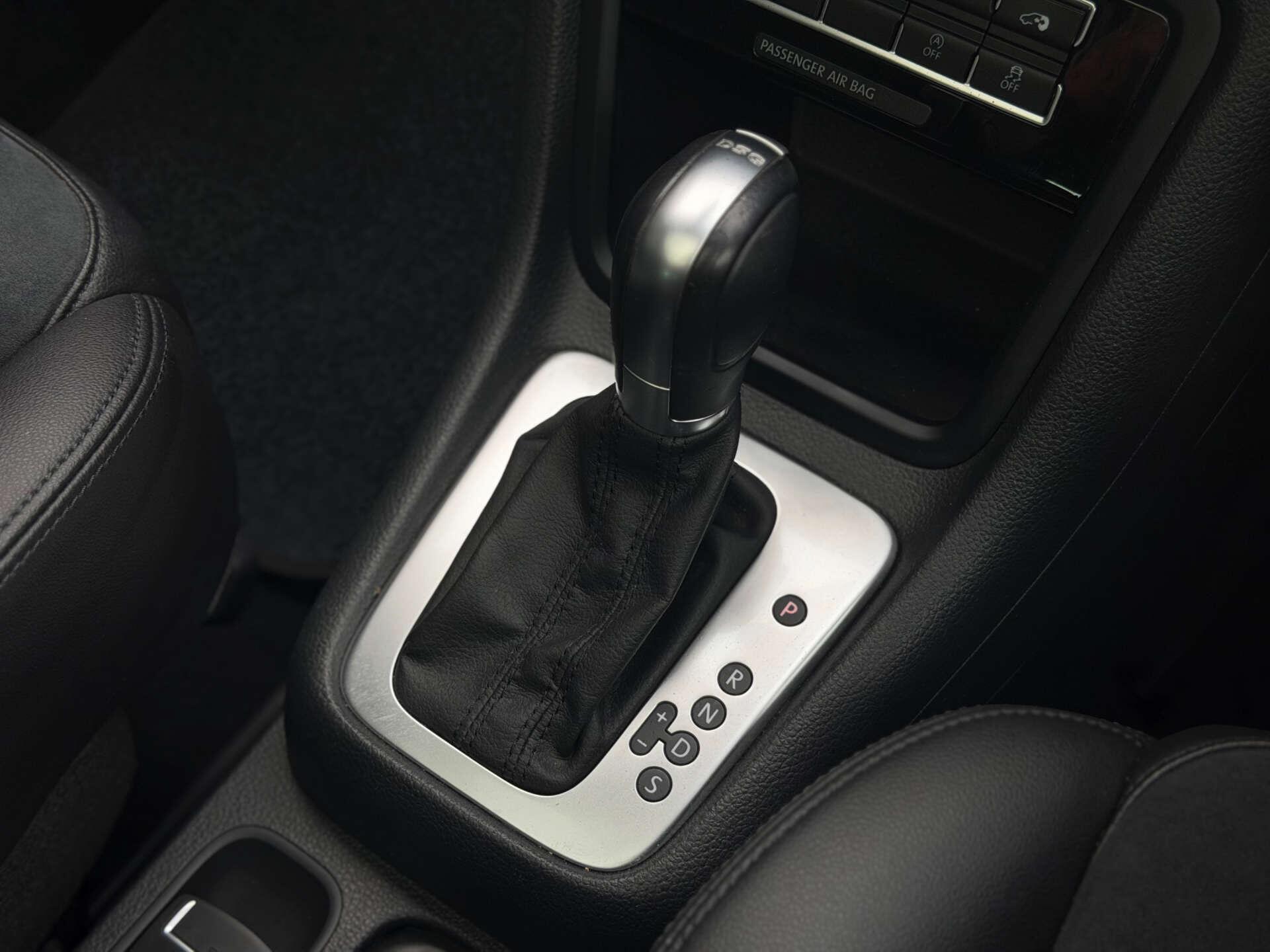 Volkswagen Sharan view 27