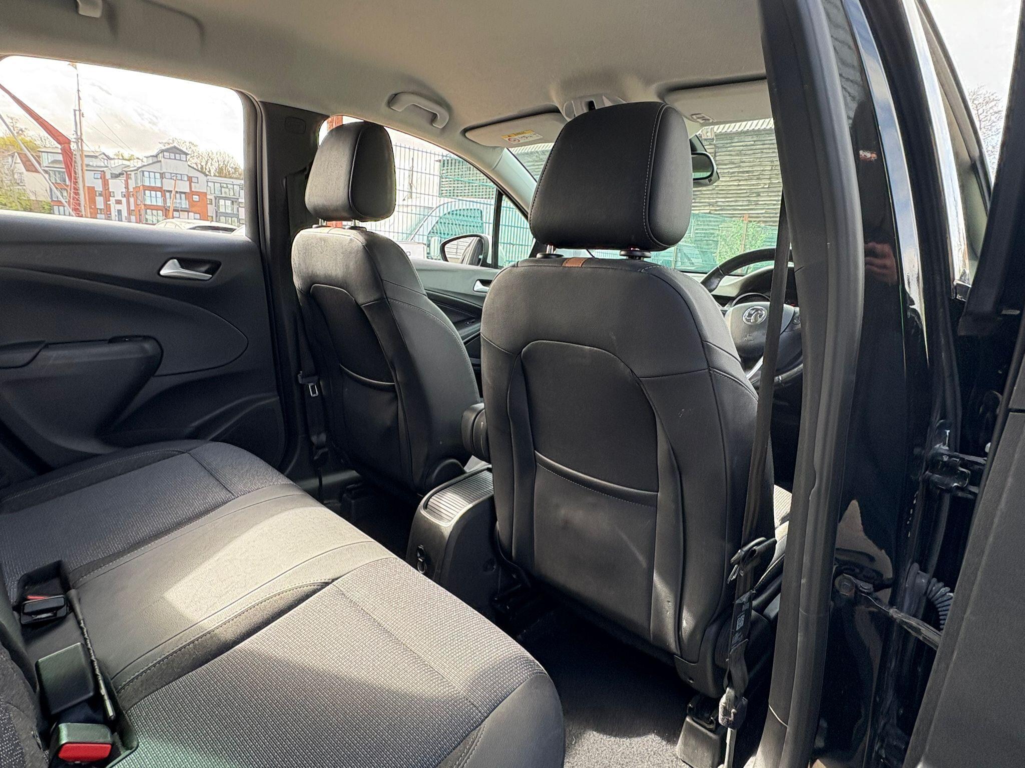 Vauxhall Crossland view 14