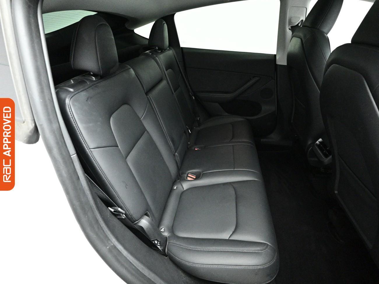 Tesla Model Y view 14