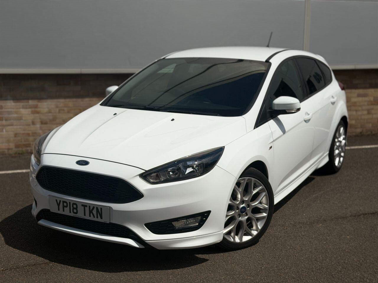 Ford Focus view 35