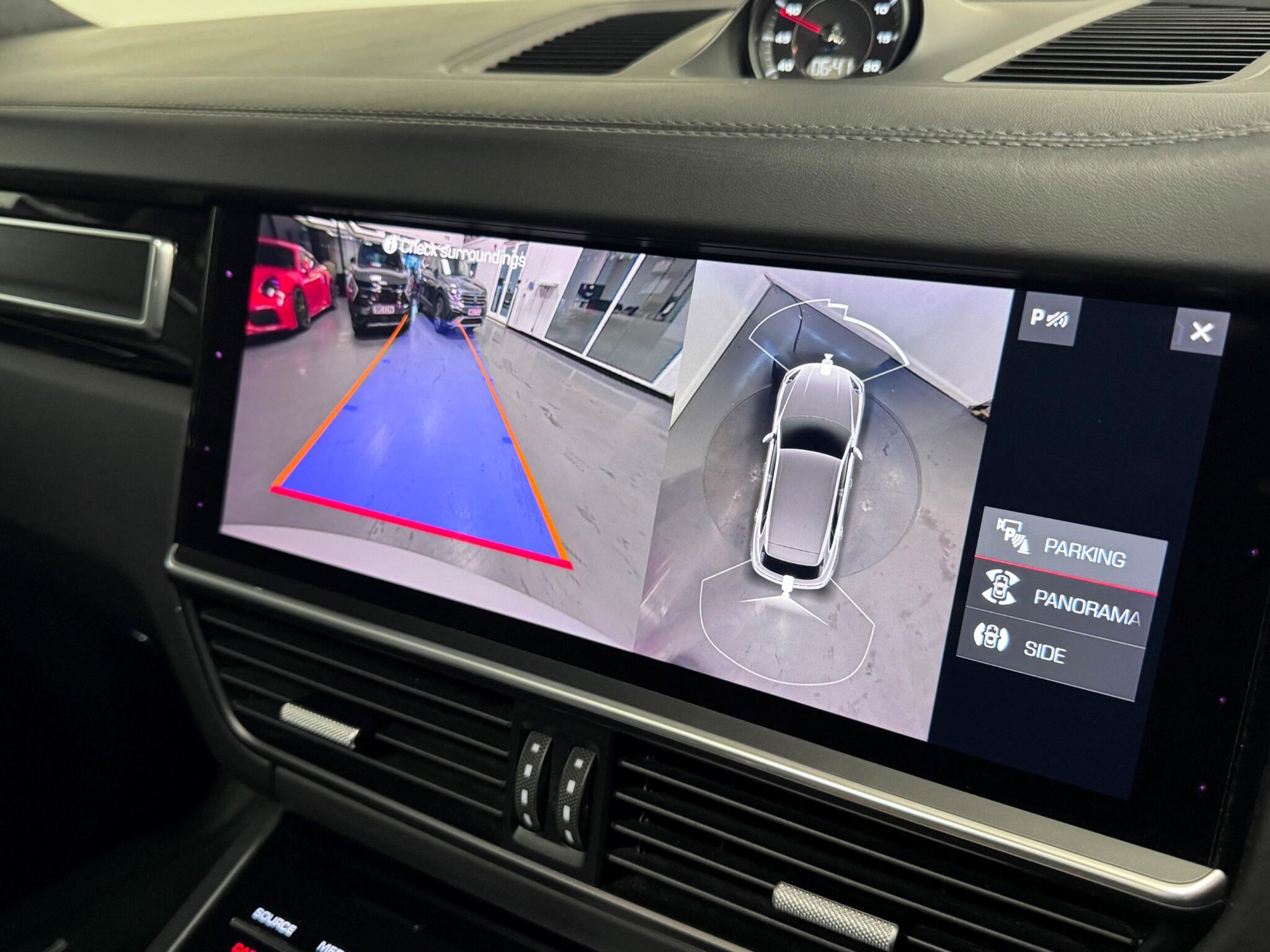 Porsche Cayenne view 13