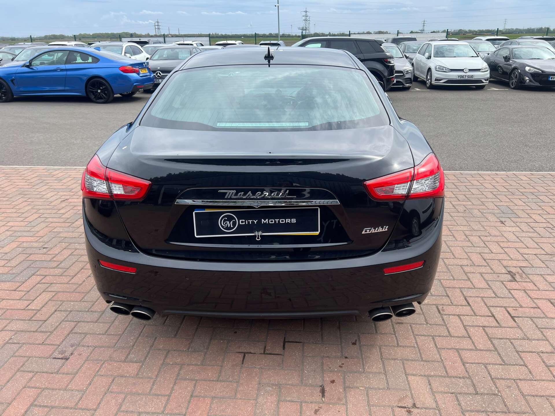 Maserati Ghibli view 9