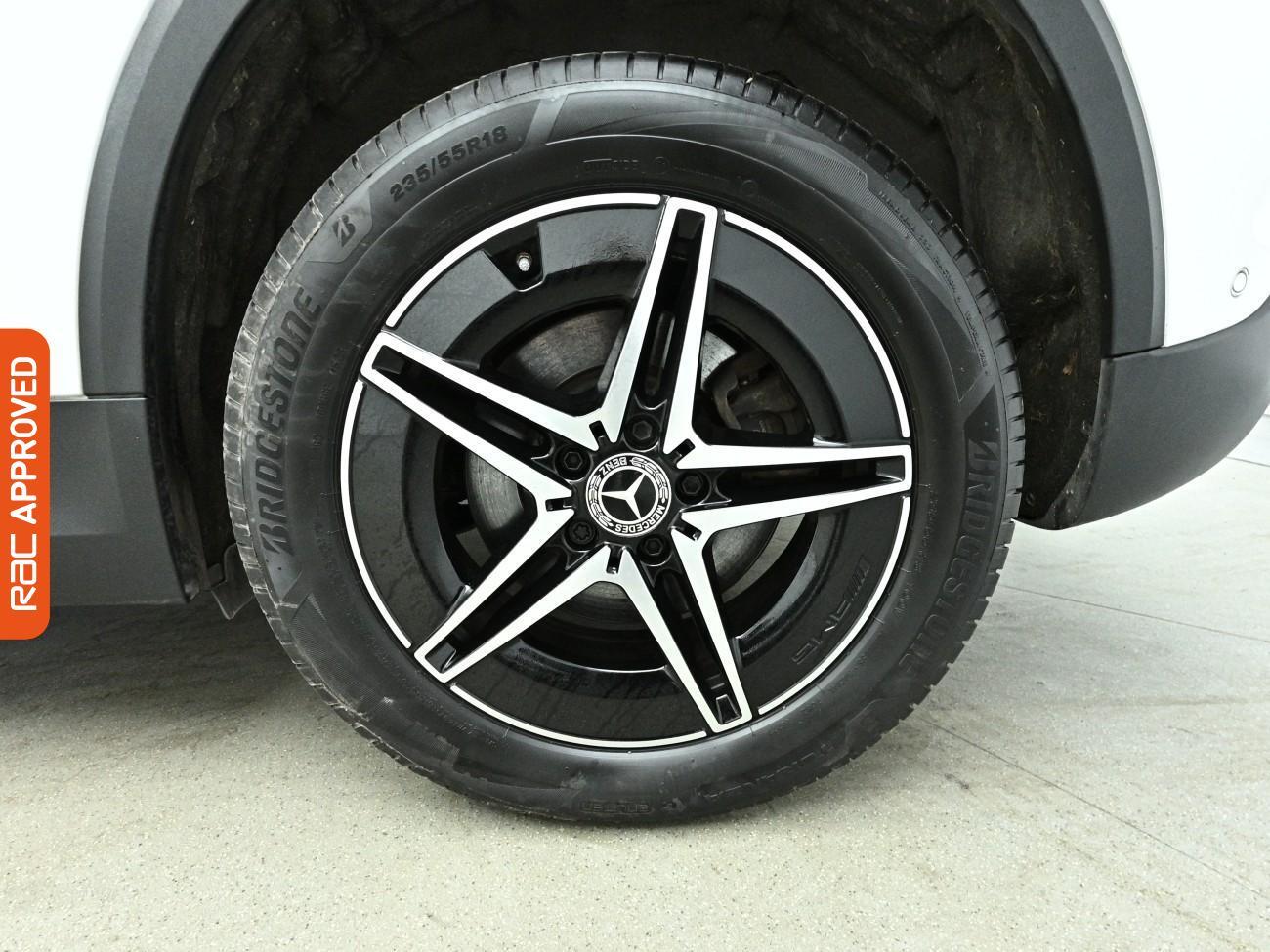 Mercedes-Benz Eqa view 27