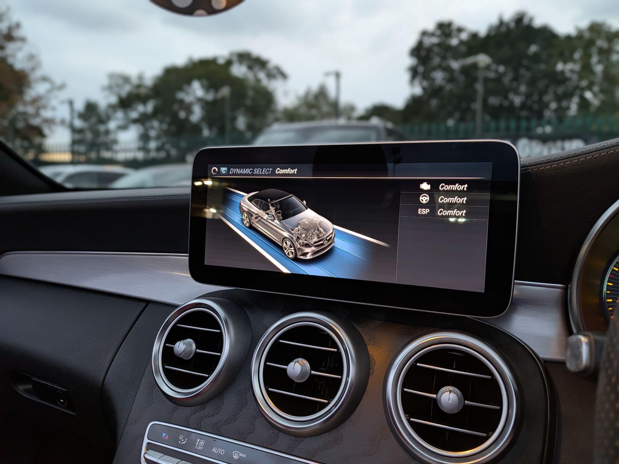 Mercedes-Benz C Class view 71
