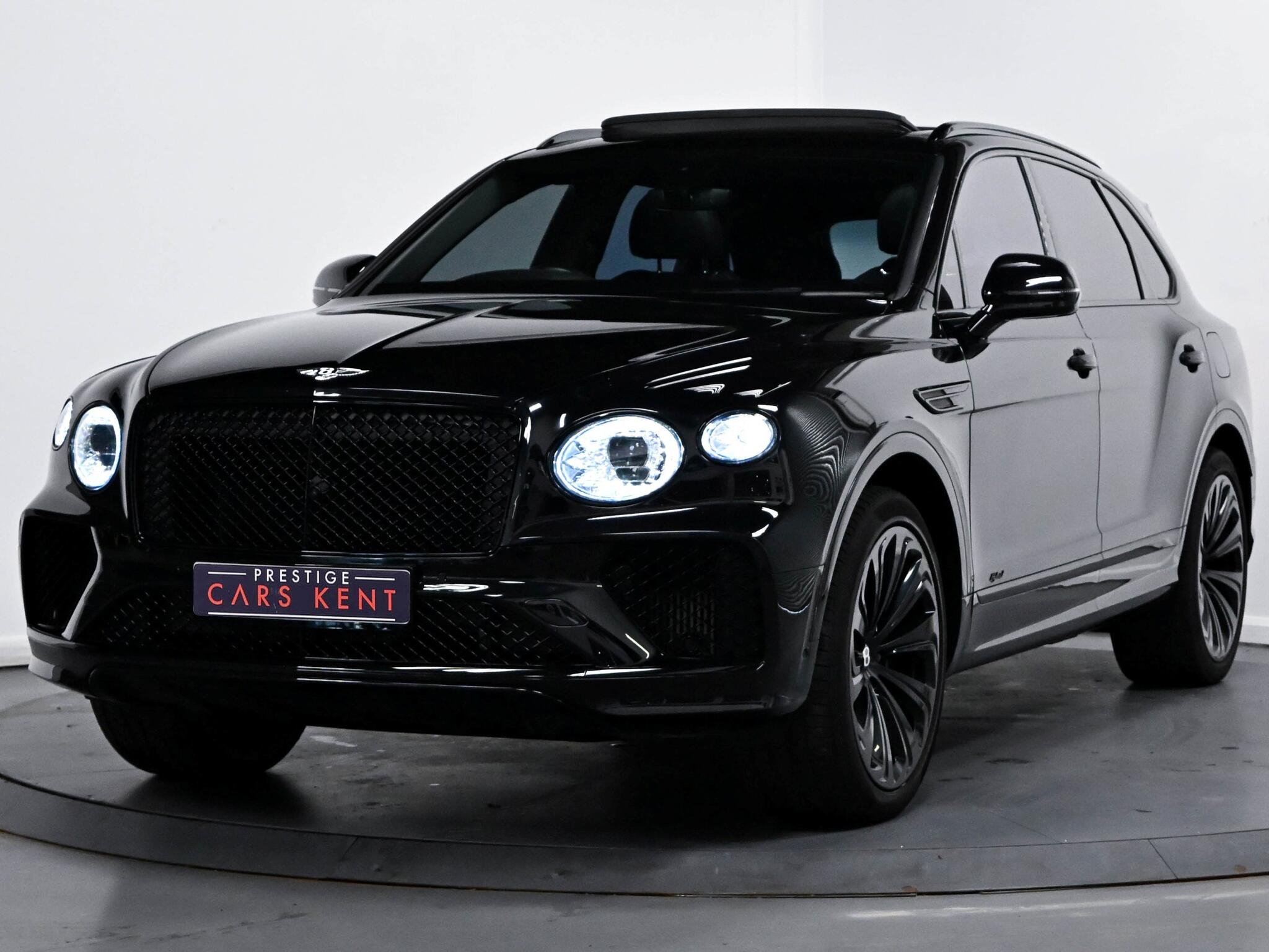 Bentley Bentayga view 6