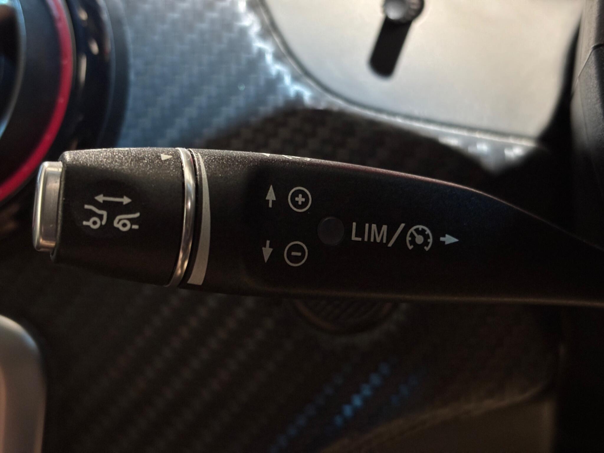 Mercedes-Benz A Class view 34