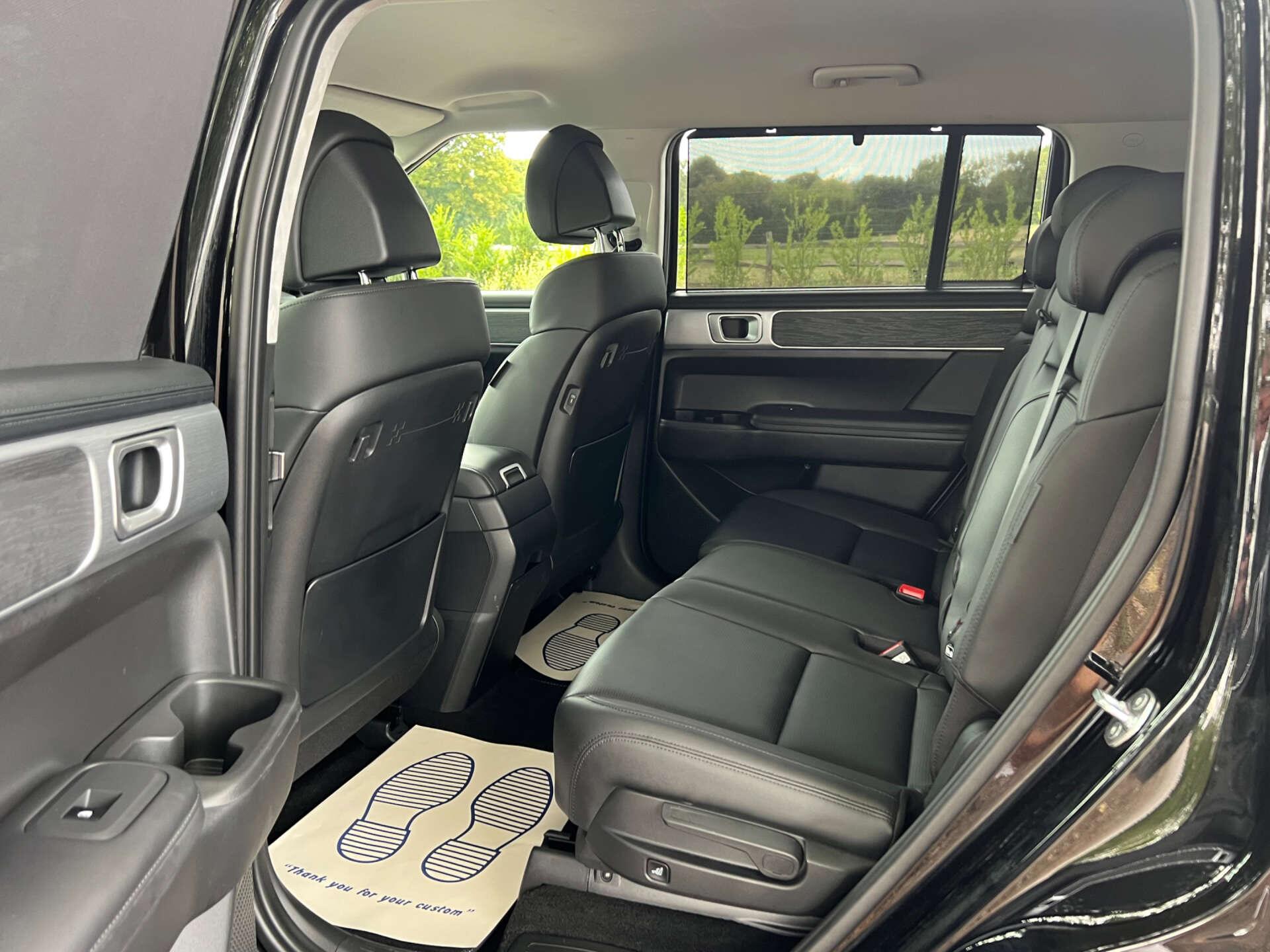 Hyundai Santa Fe view 33