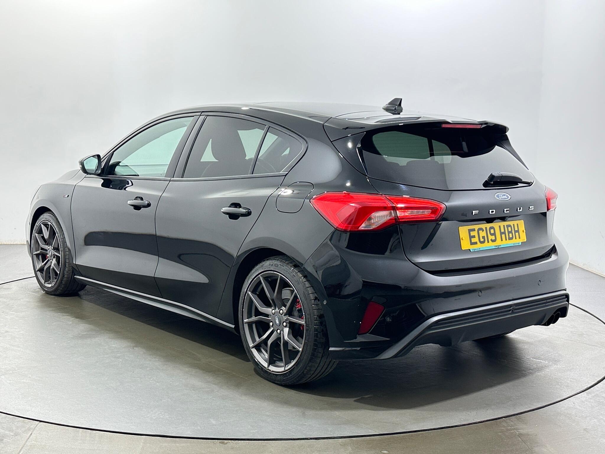 Ford Focus view 6