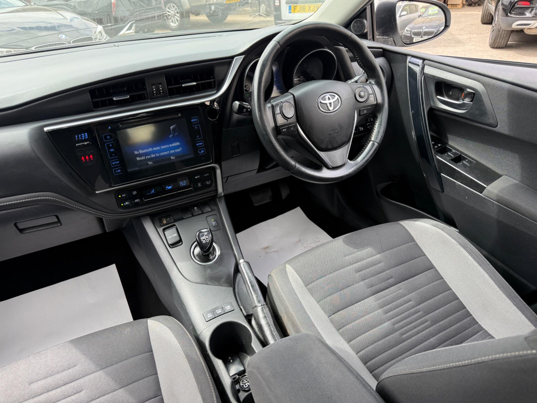 Toyota Auris - Image 55