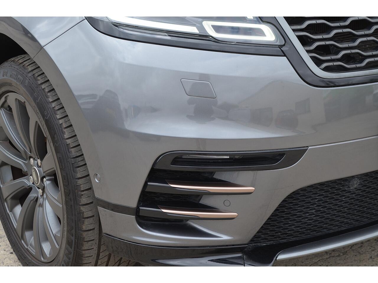 Land Rover Range Rover Velar view 40