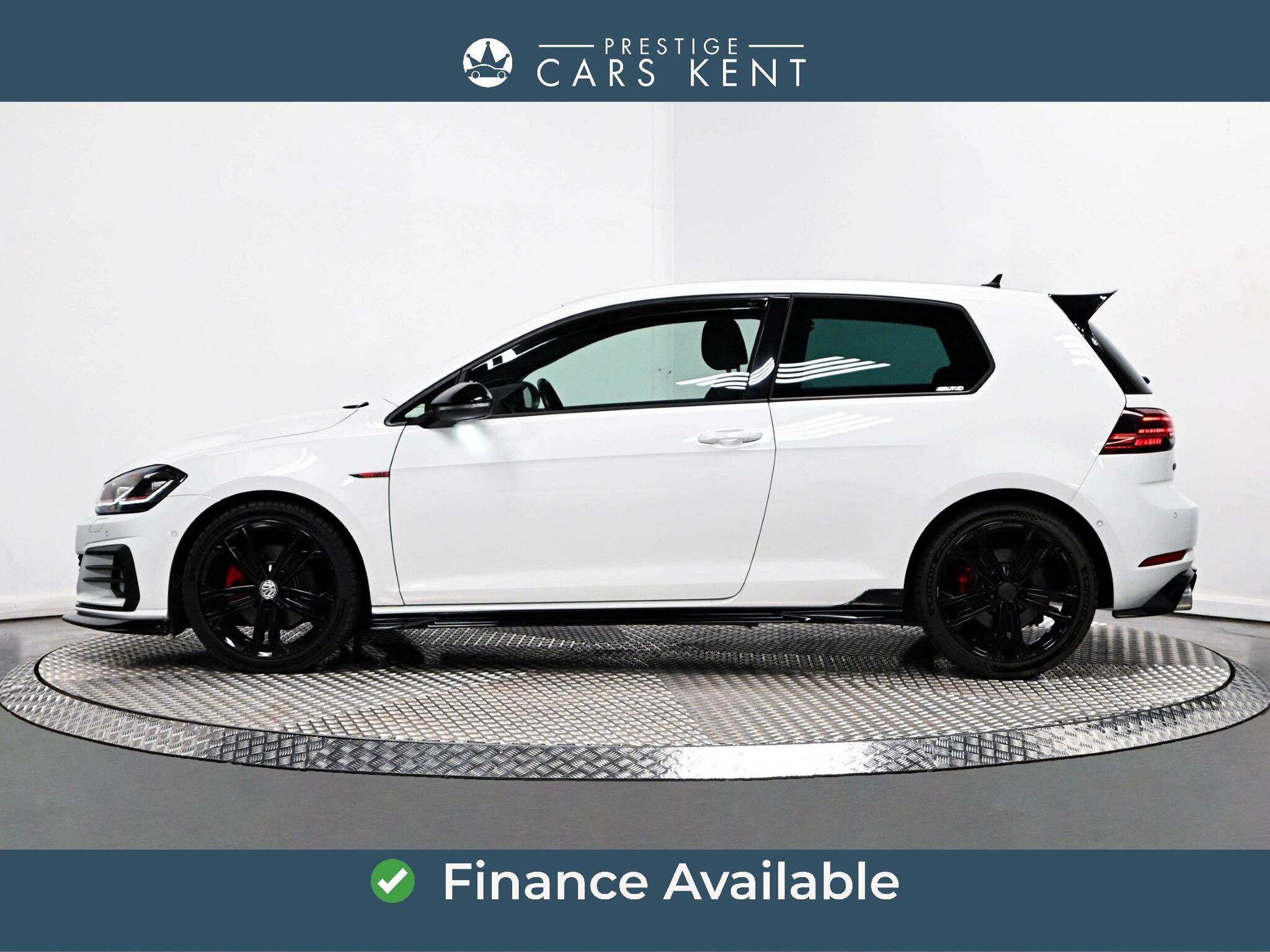 Volkswagen Golf view 4