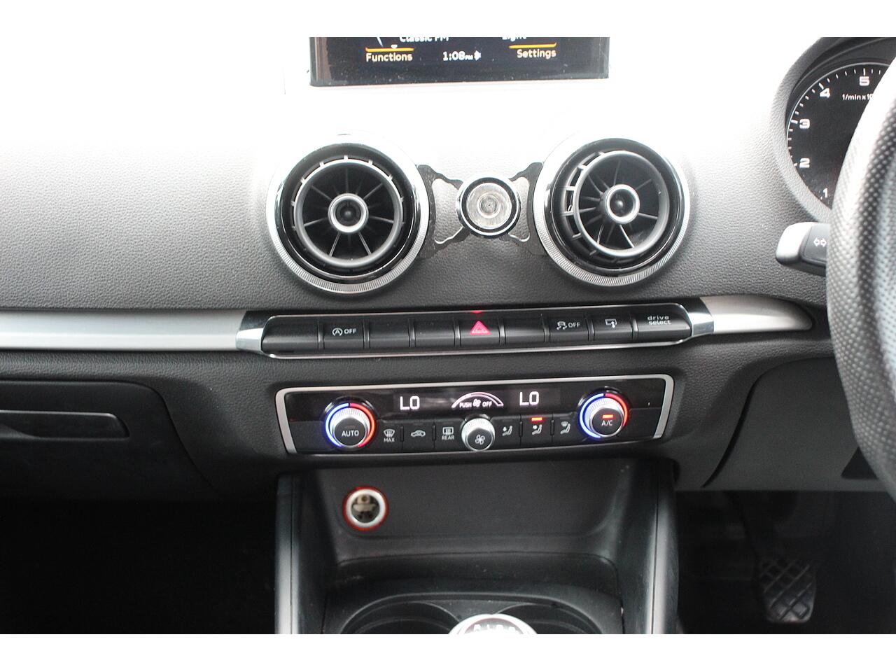 Audi A3 view 17