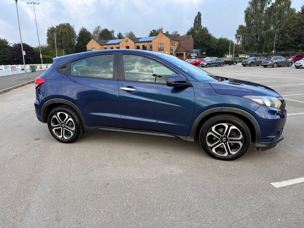 Honda HR-V view 4
