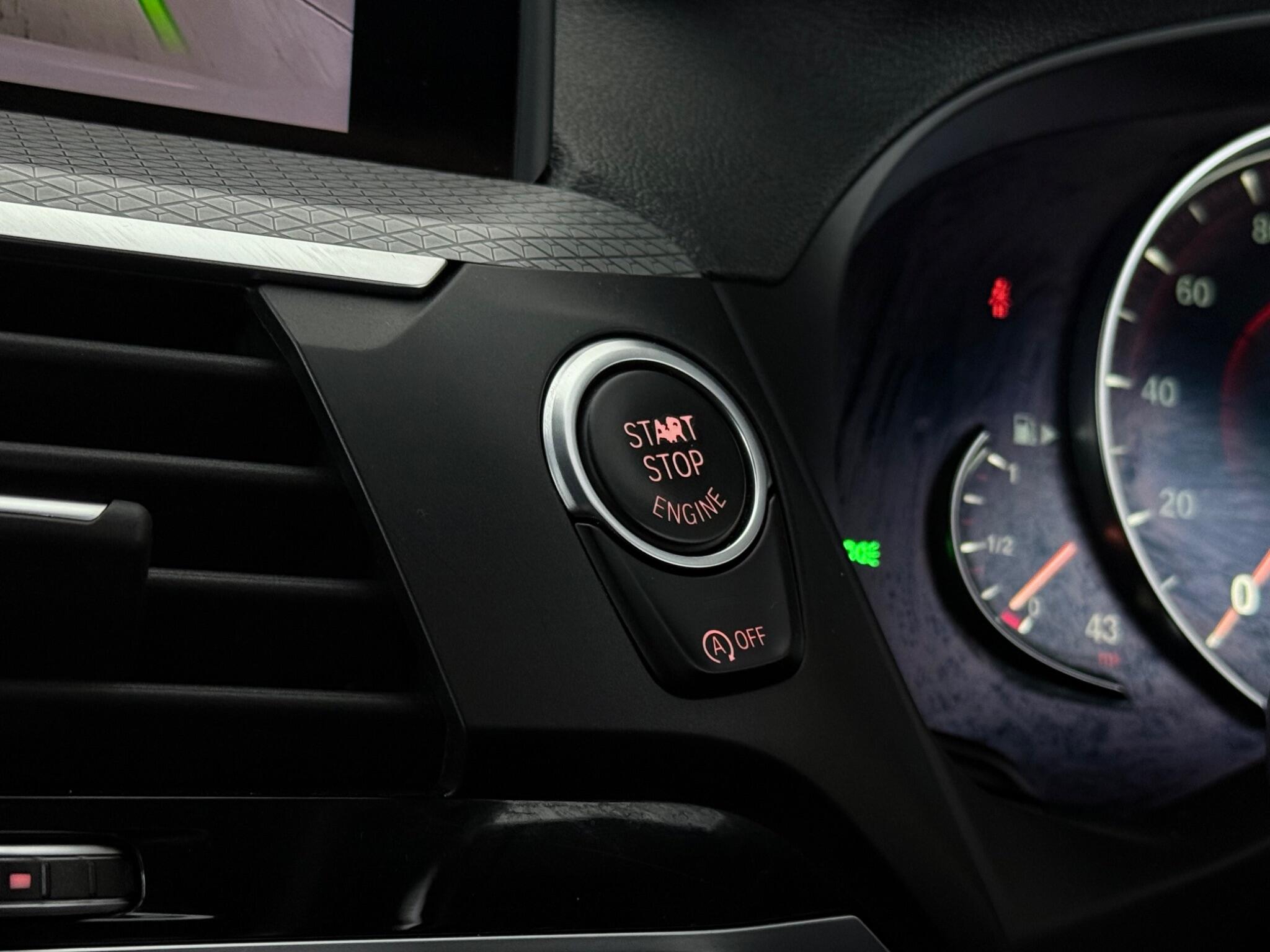 BMW X3 view 24