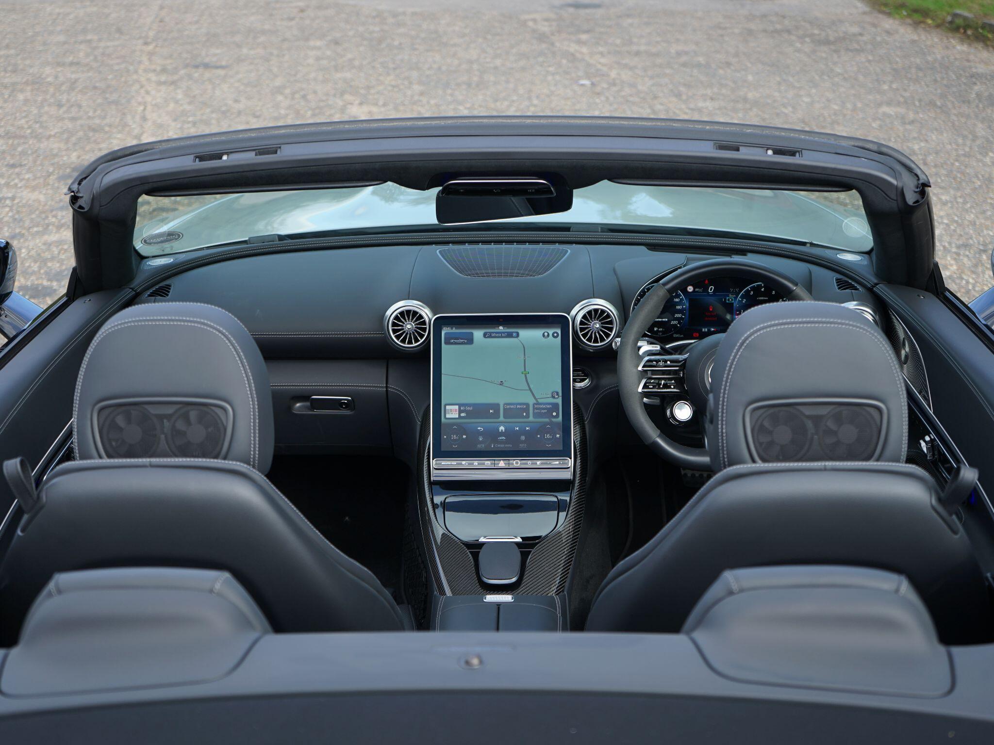 Mercedes-Benz SL view 51