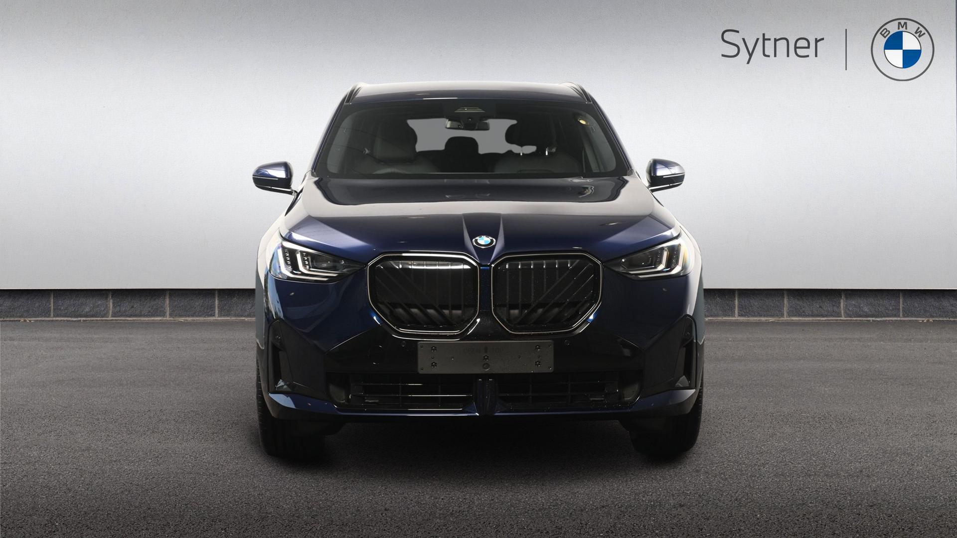 BMW X3 view 16