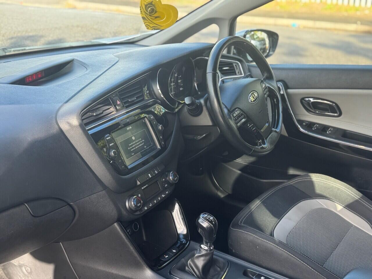 Kia Ceed view 13