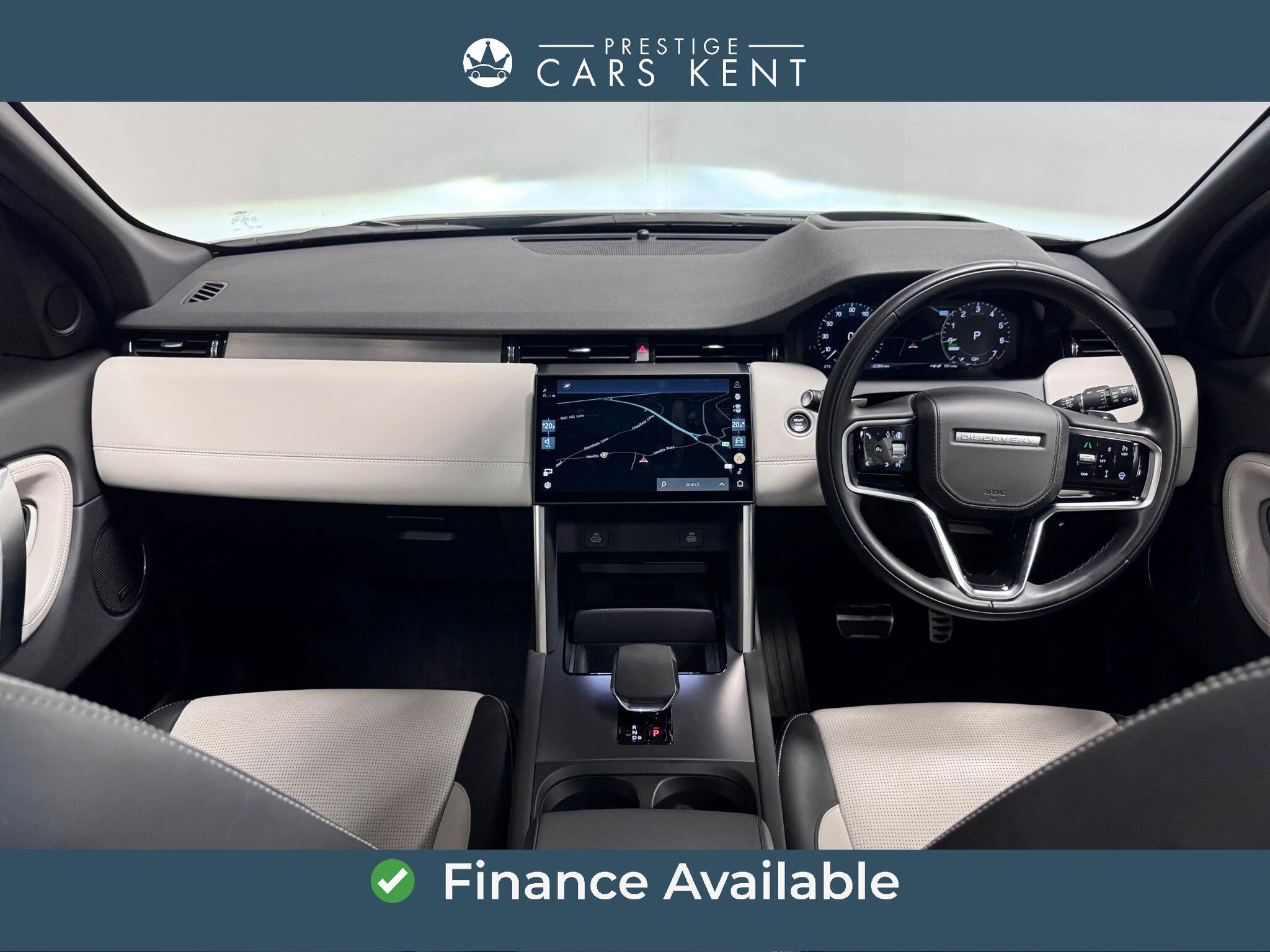 Land Rover Discovery Sport view 2