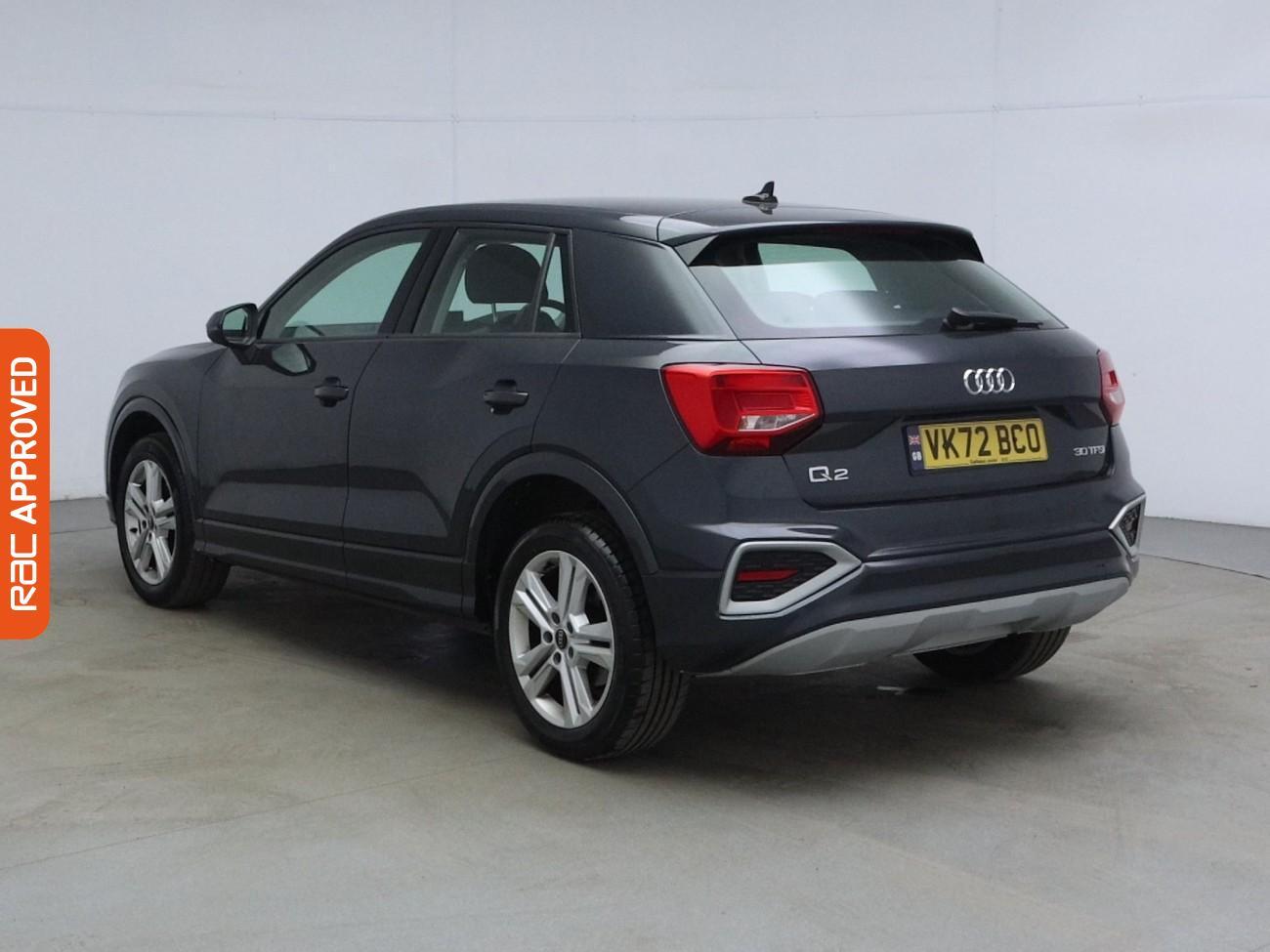 Audi Q2 view 4