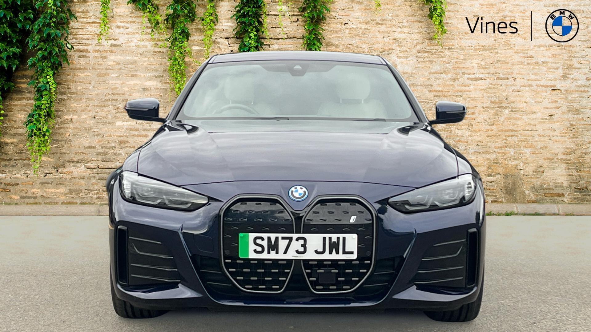 BMW i4 view 16