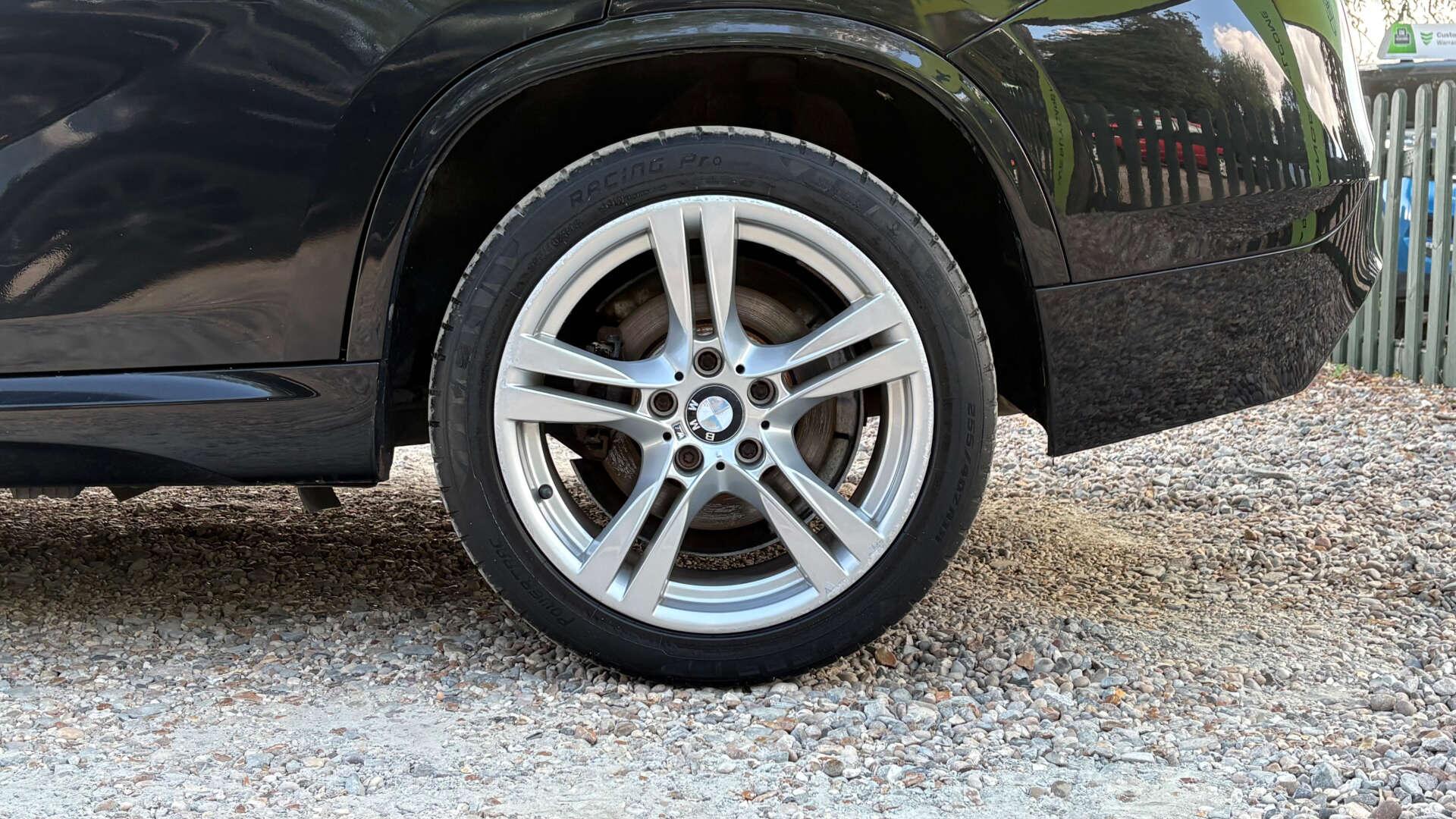 BMW X1 view 30