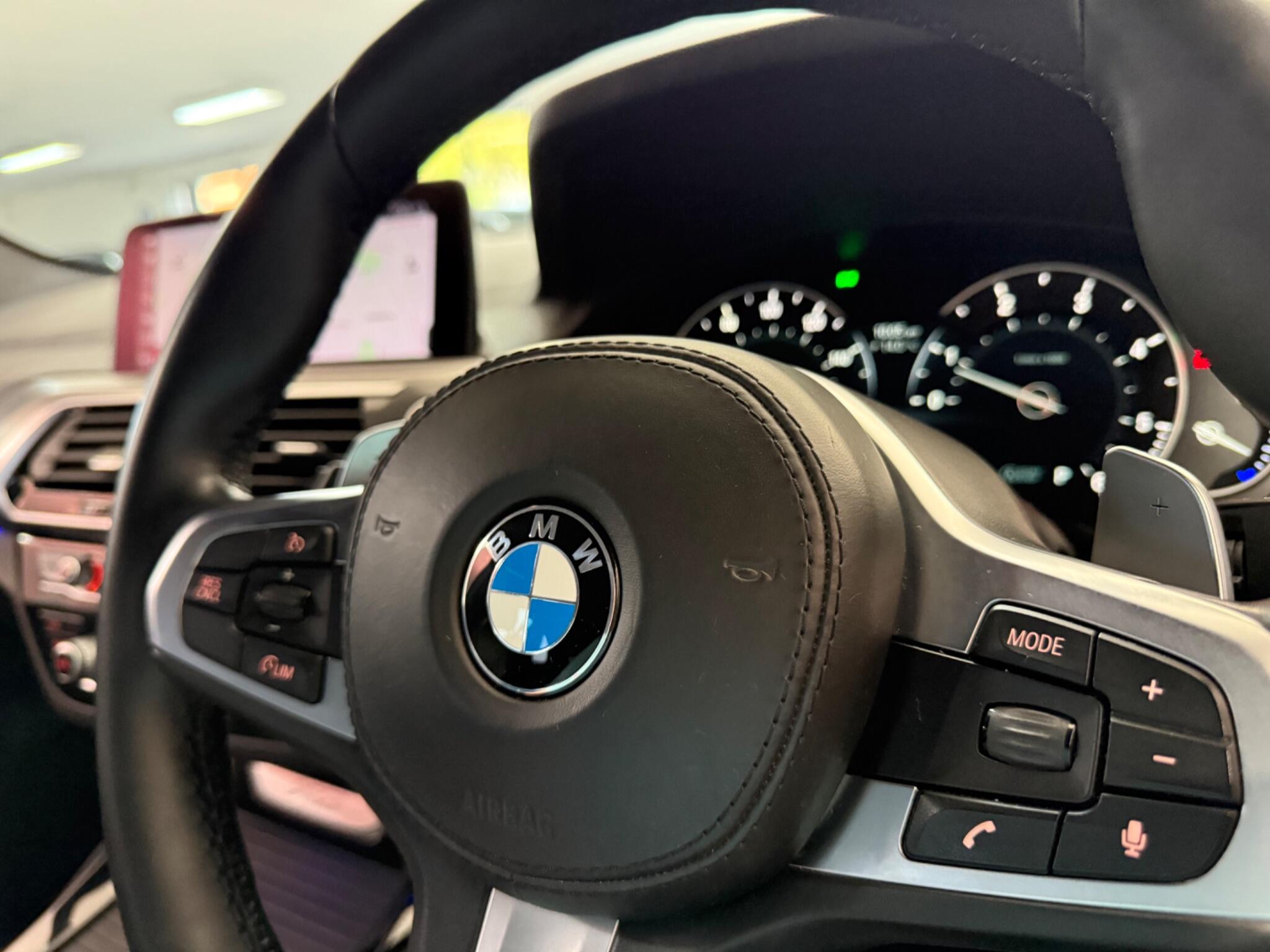 BMW X3 view 16