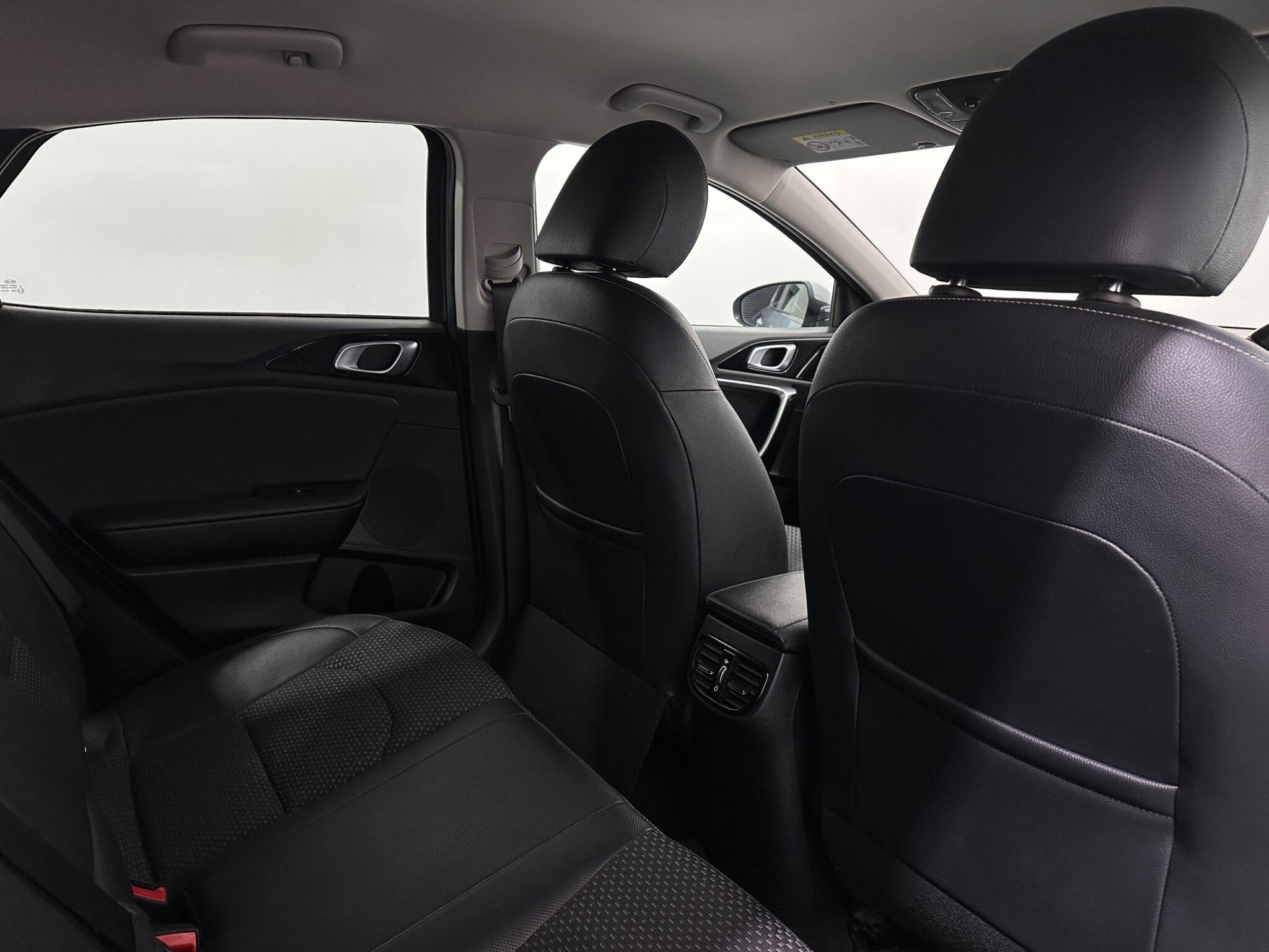 Kia Xceed view 38