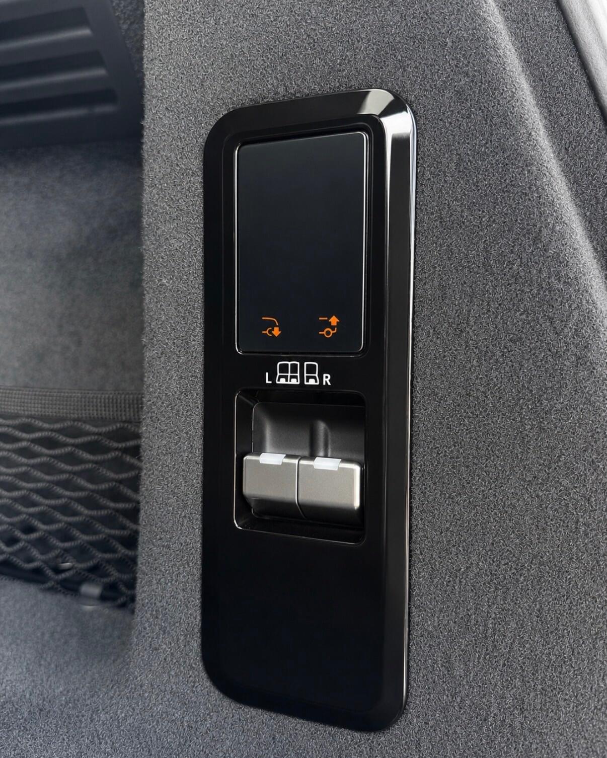 Land Rover Range Rover Sport view 52