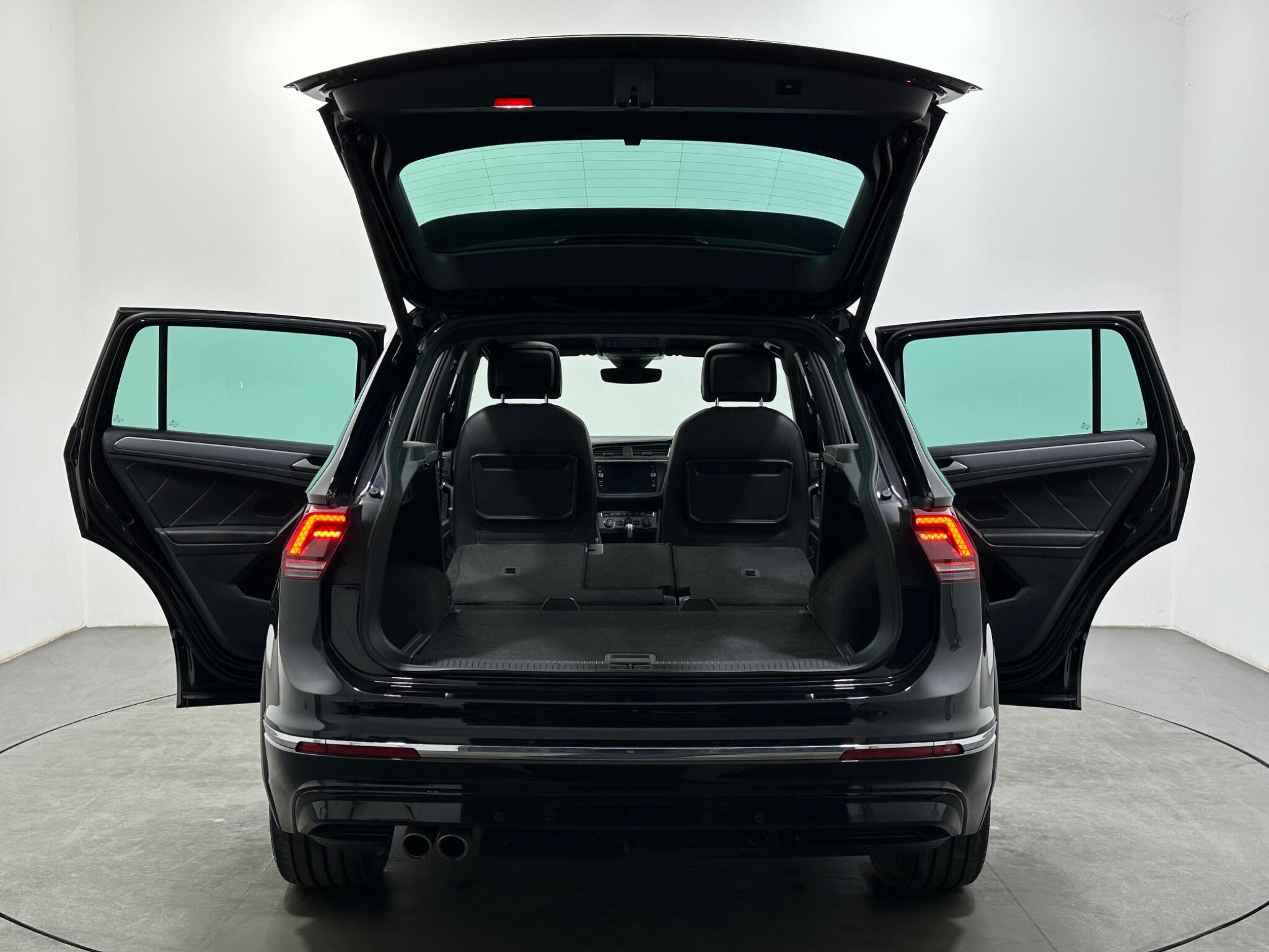 Volkswagen Tiguan view 44