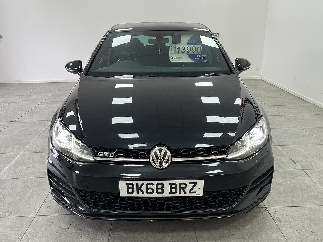 Volkswagen Golf view 7
