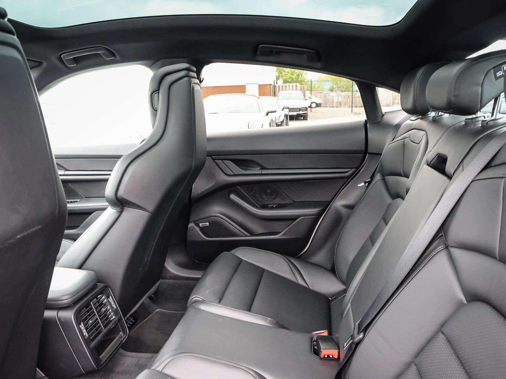 Porsche Taycan view 17