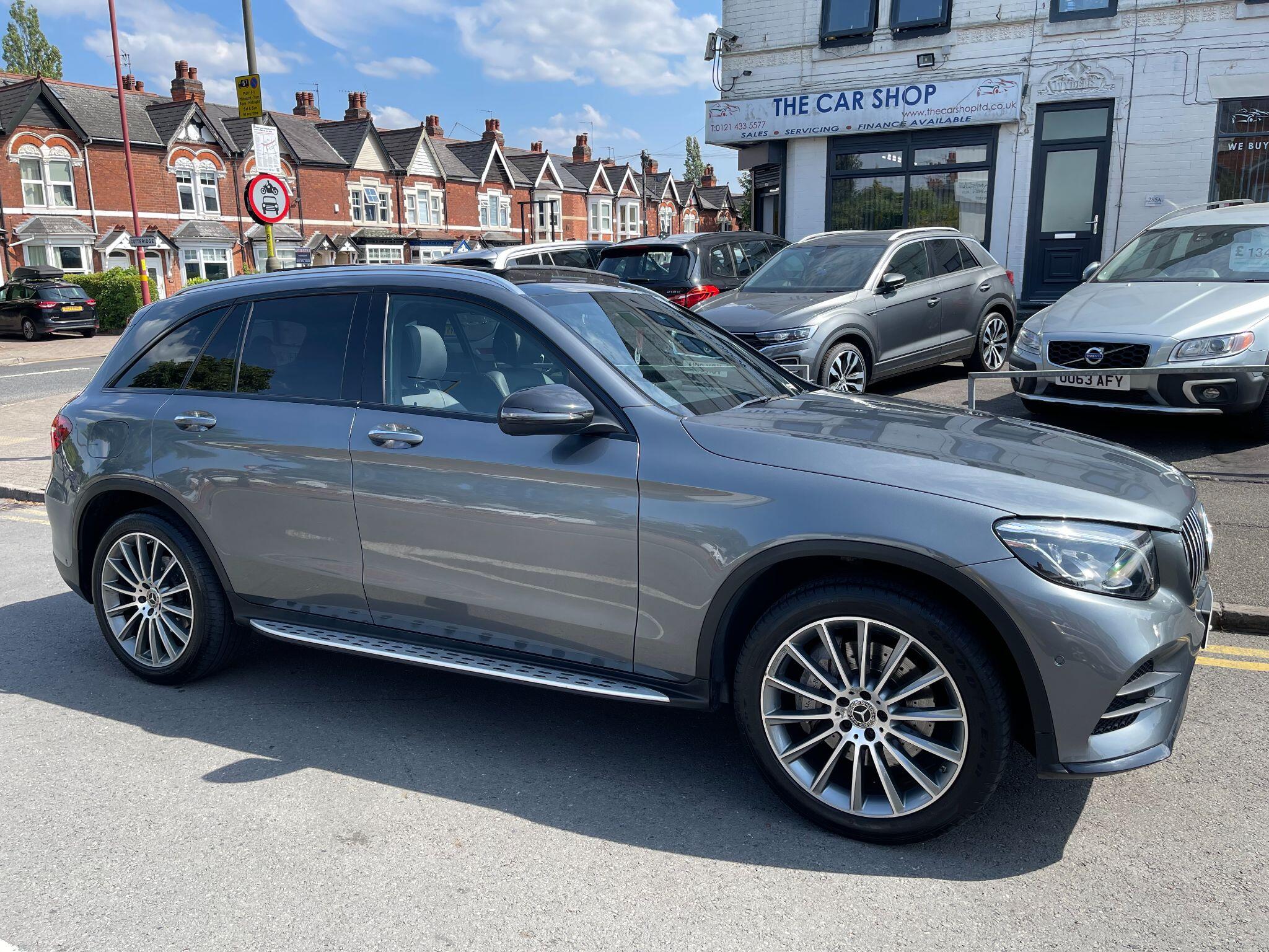 Mercedes-Benz GLC view 7