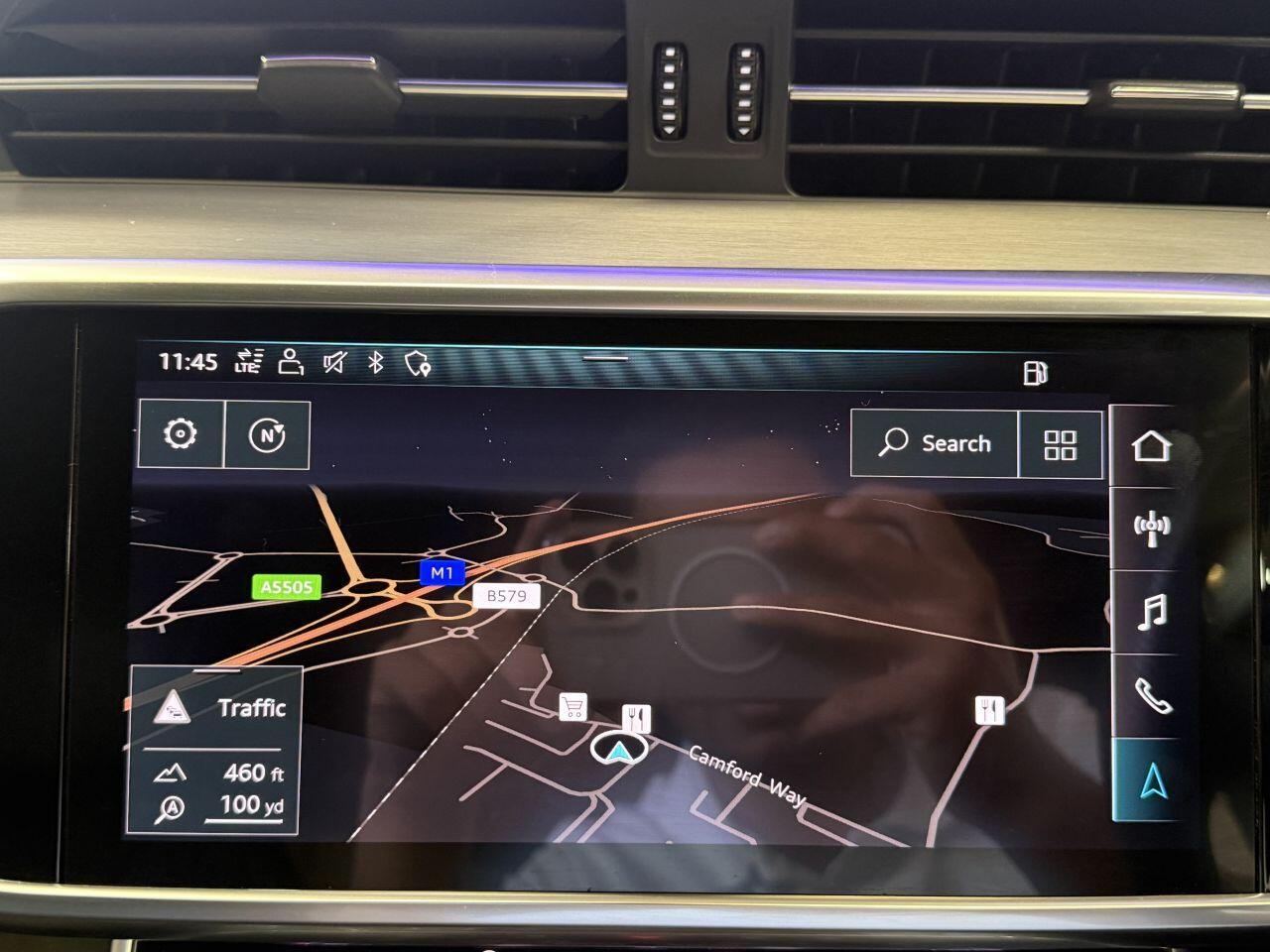 Audi A6 Saloon view 52