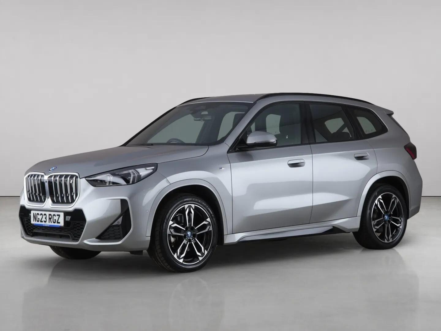 BMW Ix1 view 2