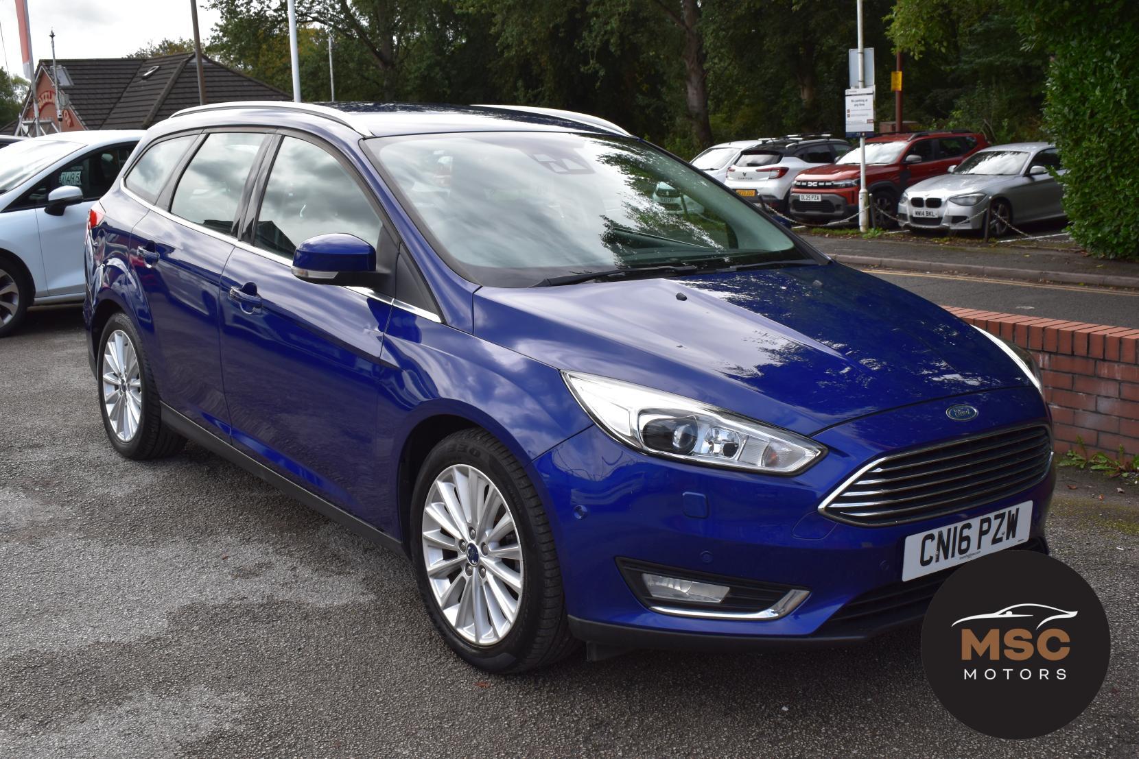 Ford Focus view 20