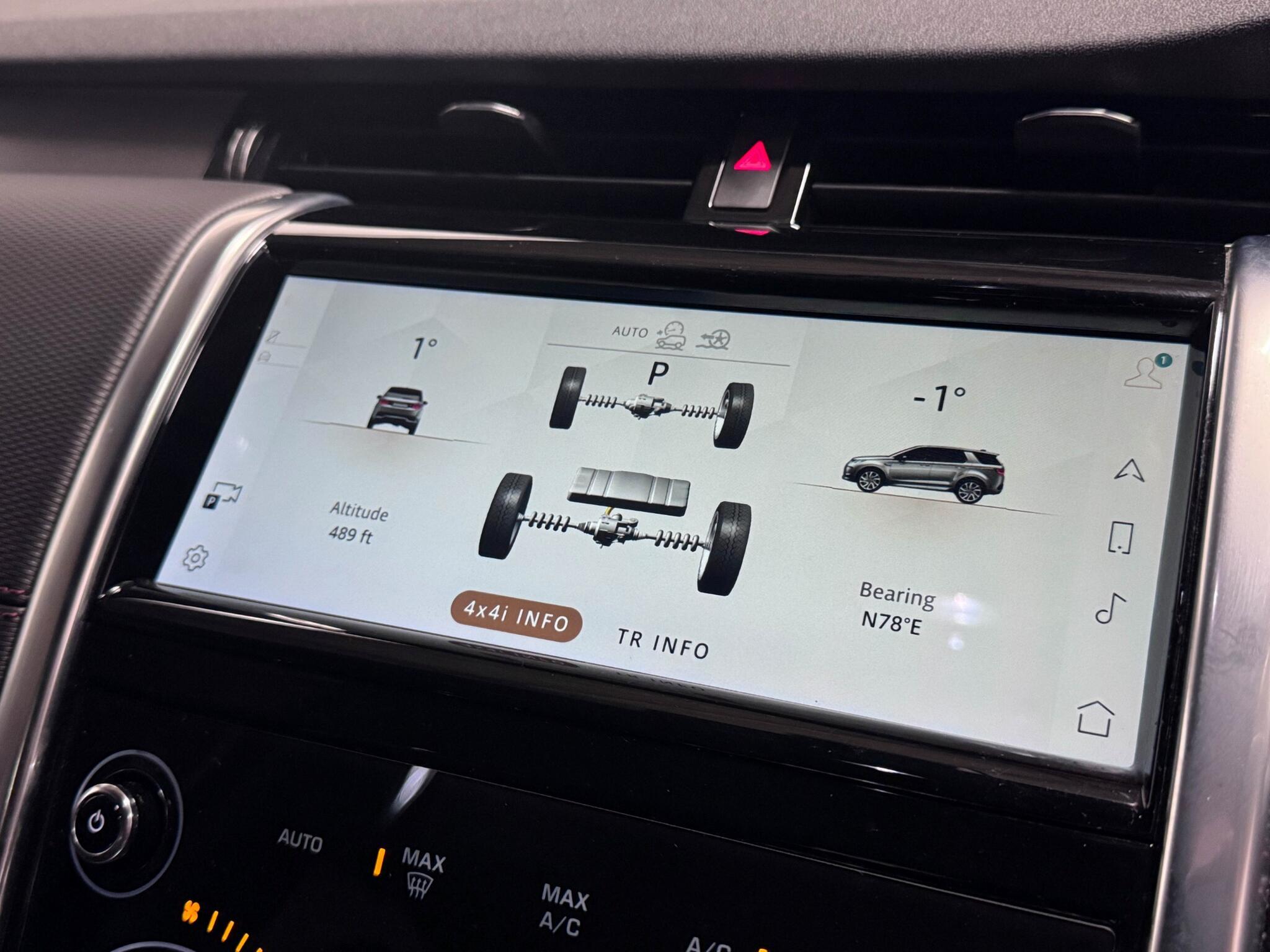 Land Rover Discovery Sport view 56