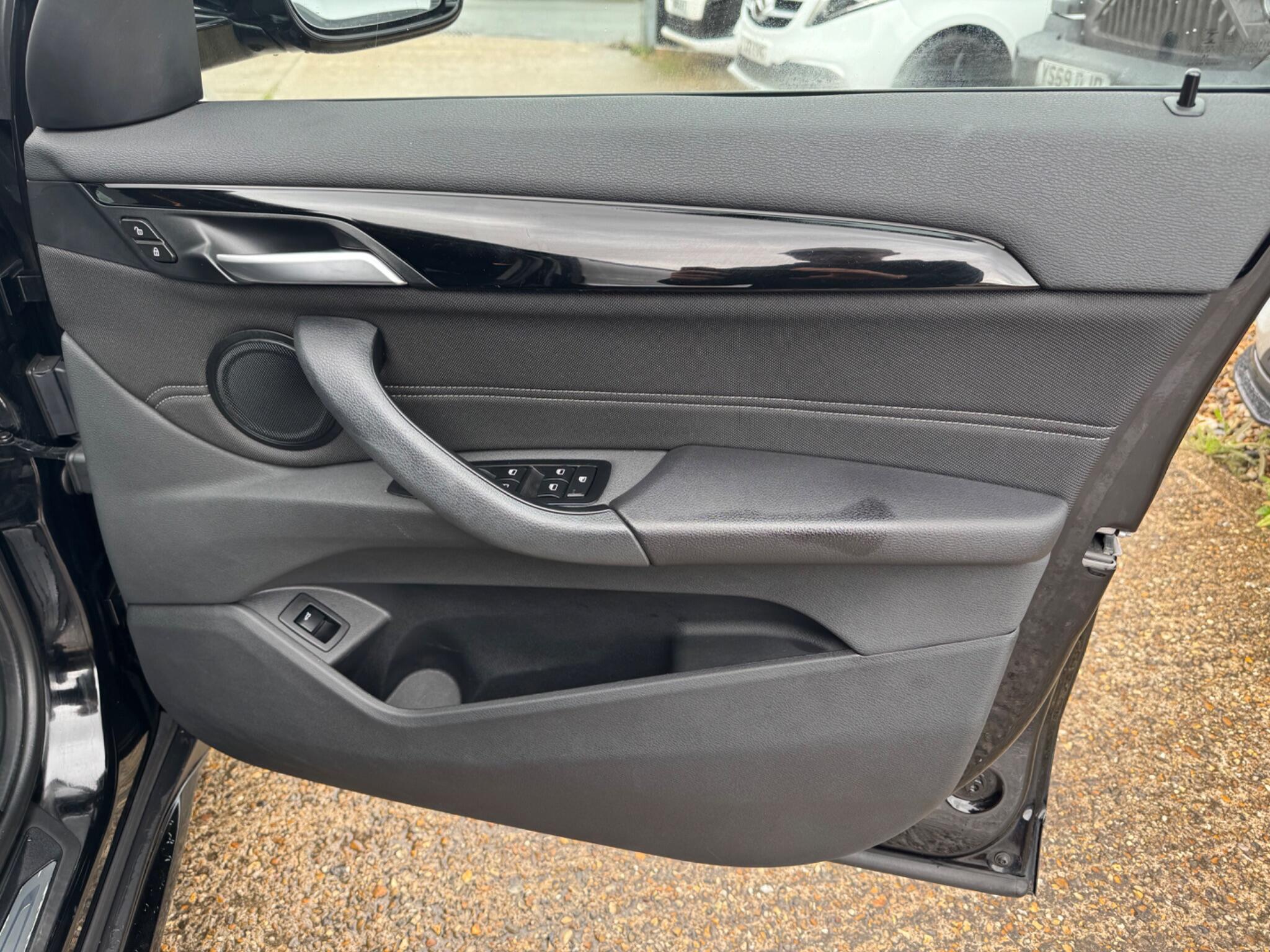 BMW X1 view 23
