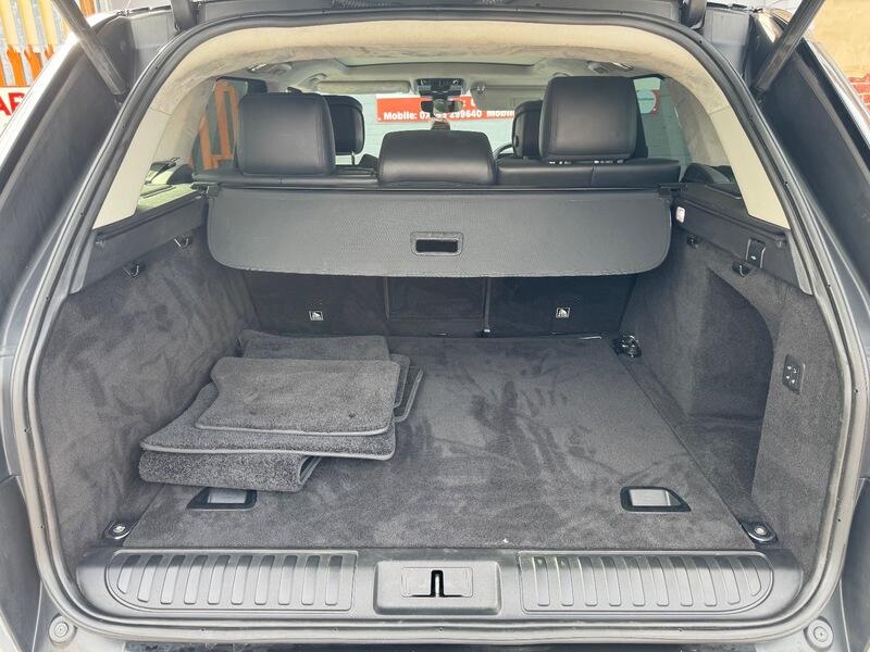 Land Rover Range Rover Sport view 60