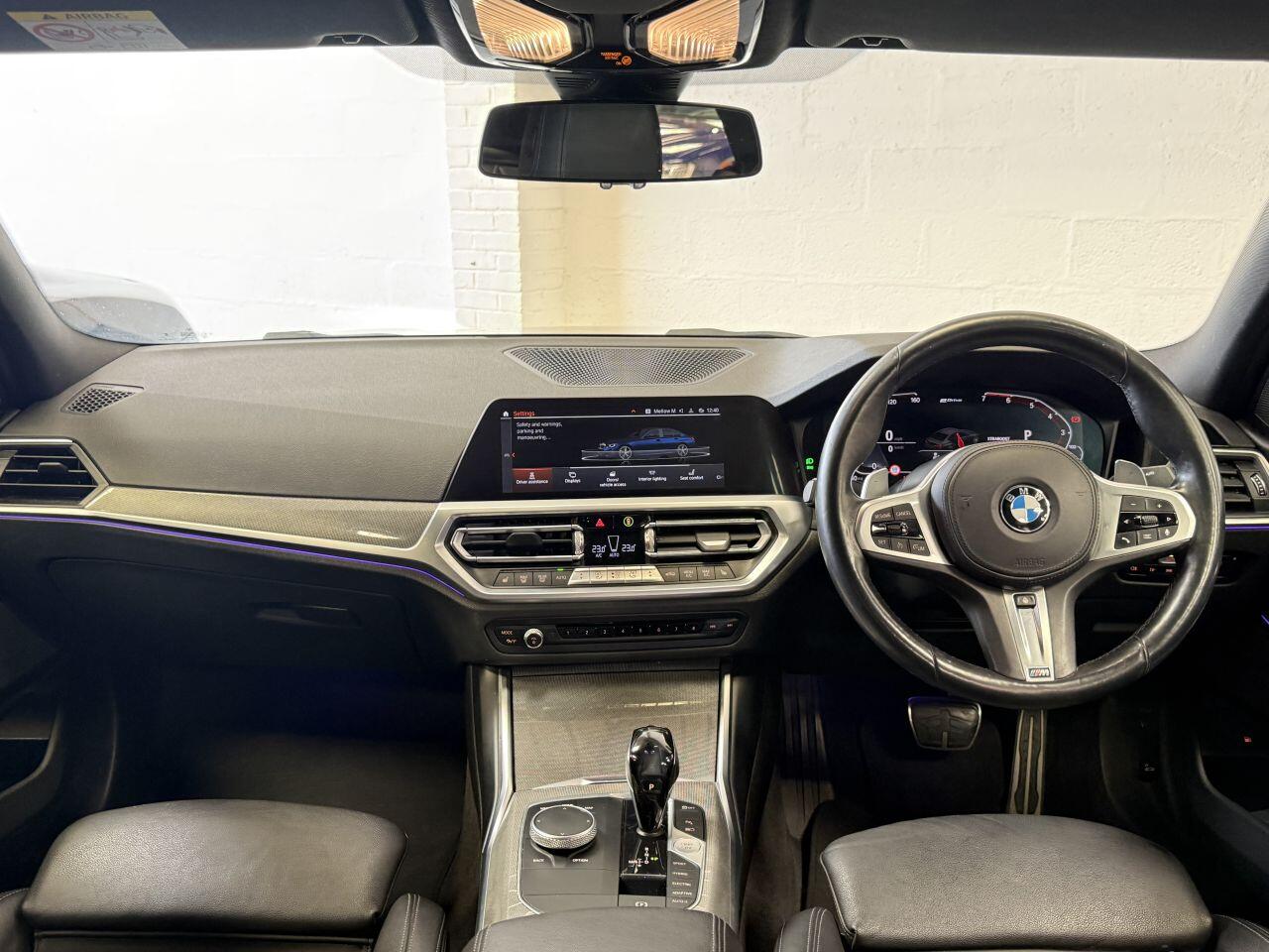 BMW 3 Series view 34