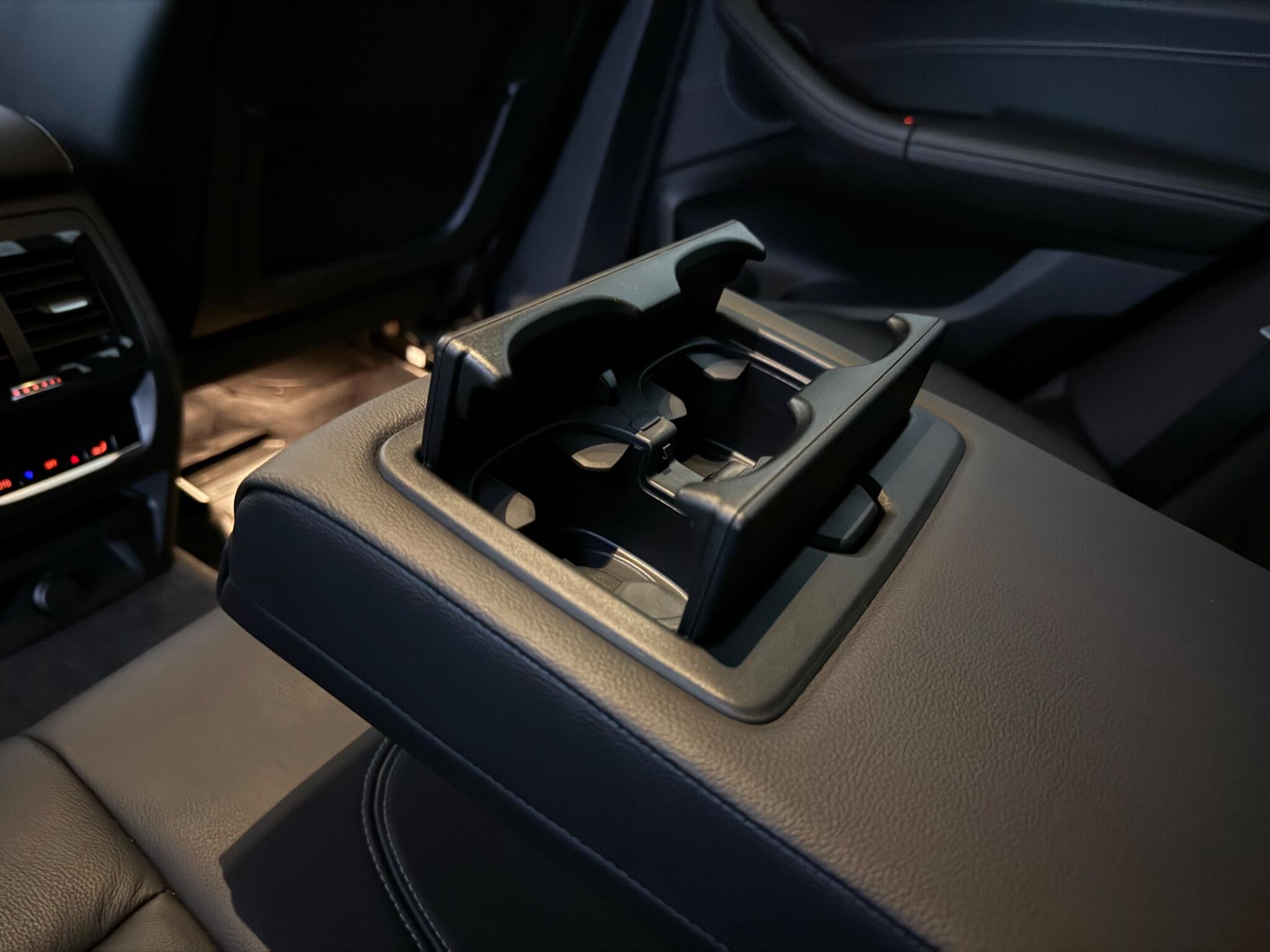 BMW X3 view 13